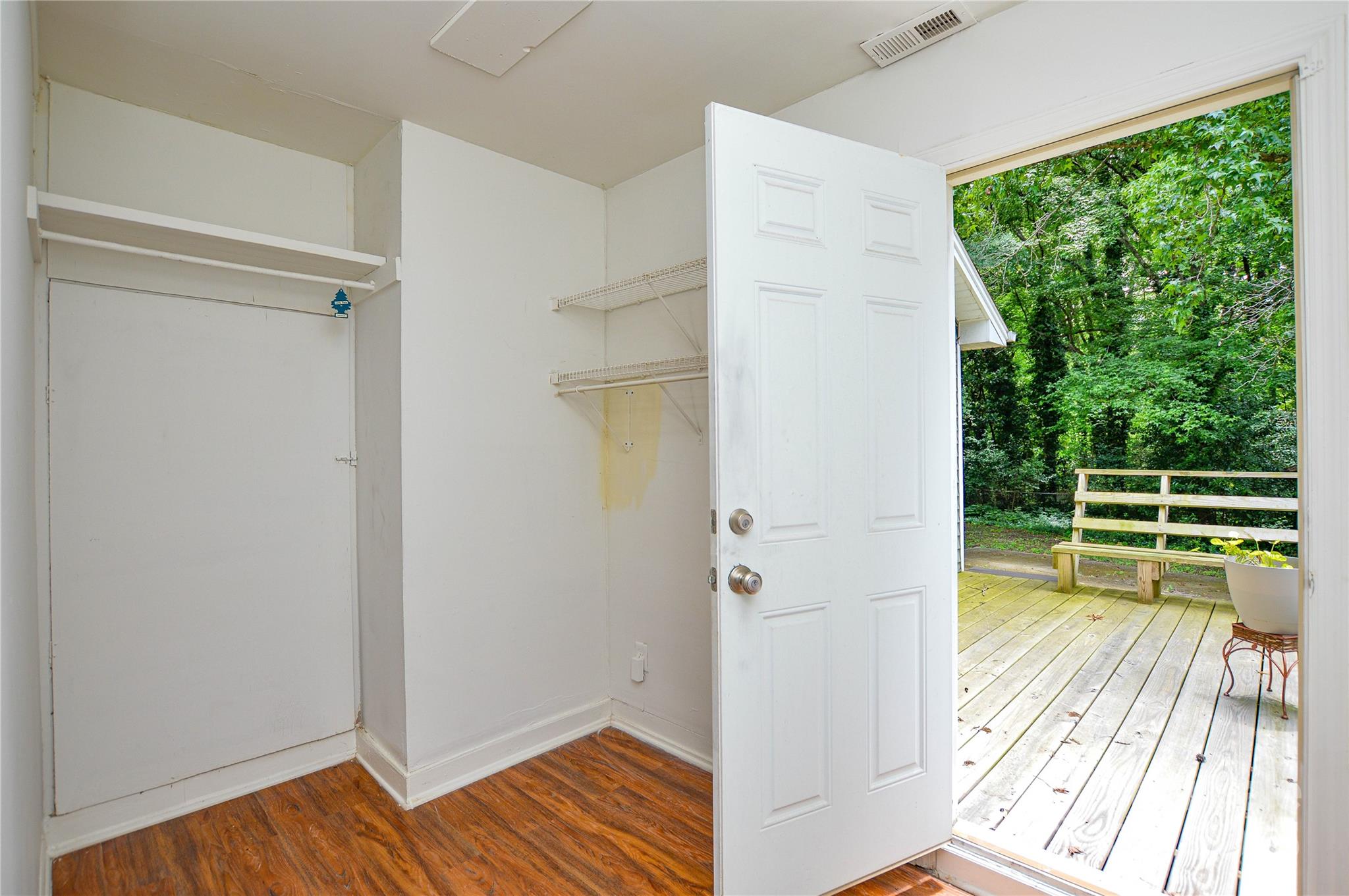 5424 Amado Street Property Photo 24