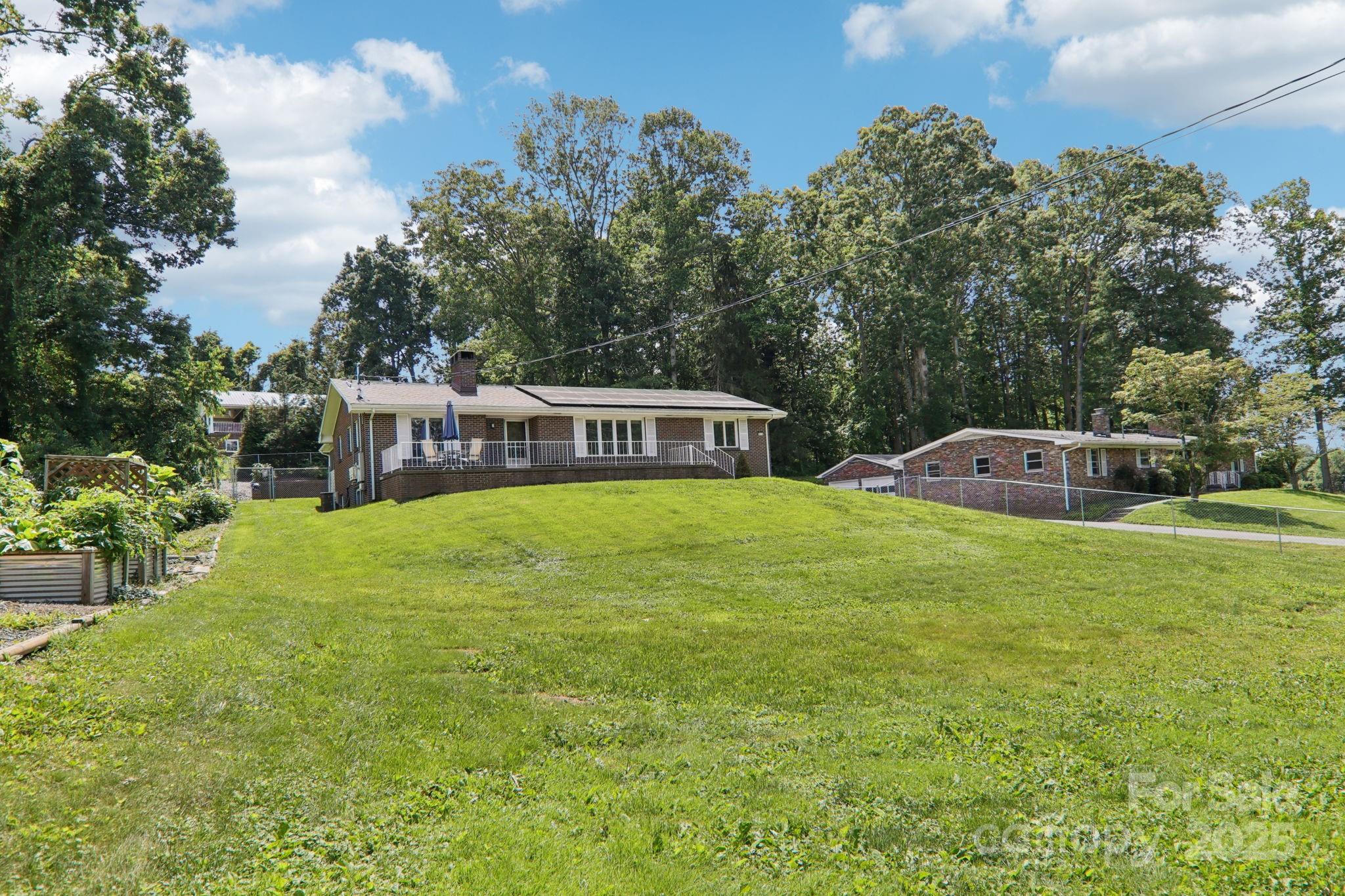 318 & 324 Old Leicester Highway Property Photo 42