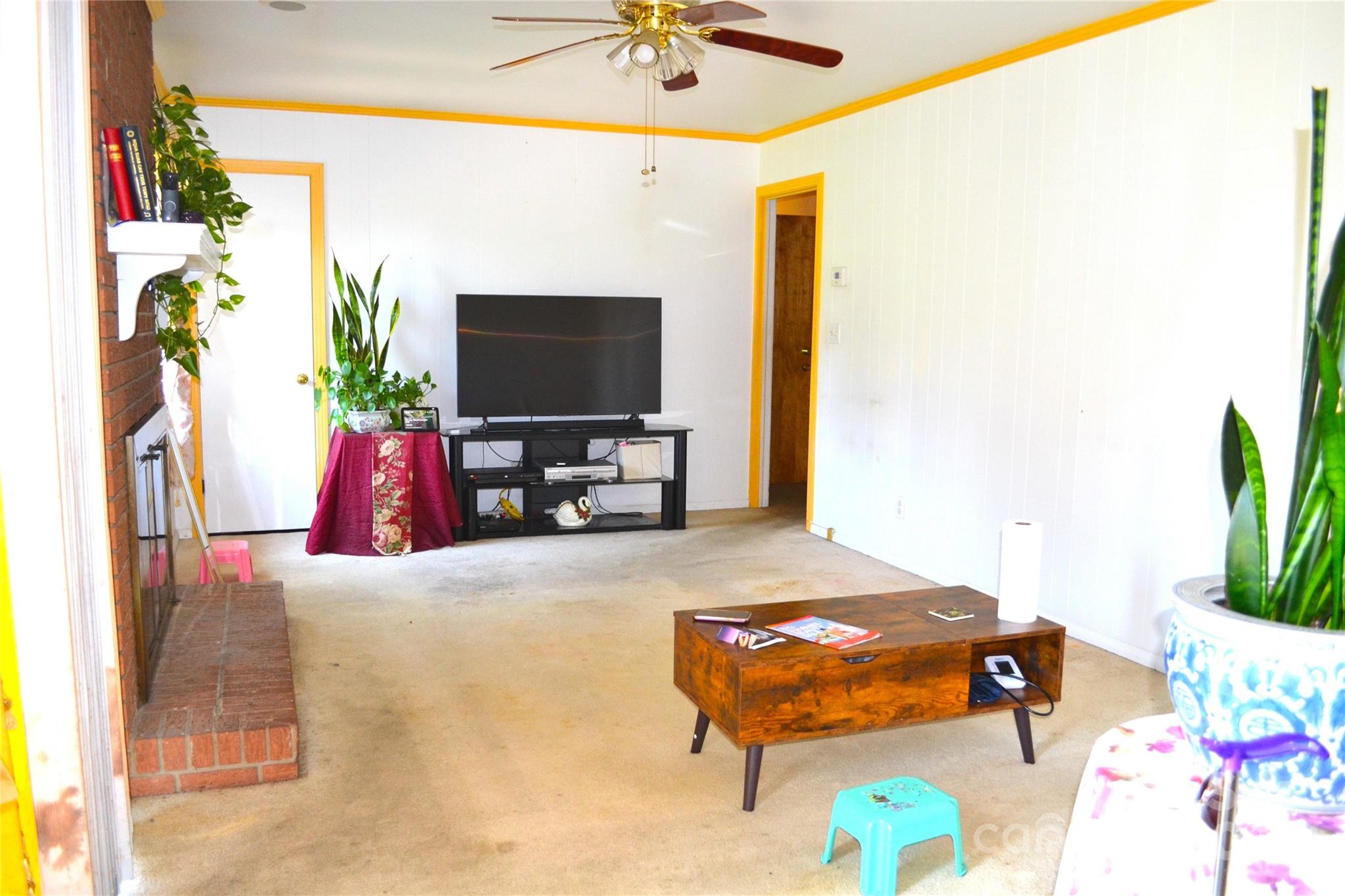 405 Wesley Heights Drive Property Photo 11