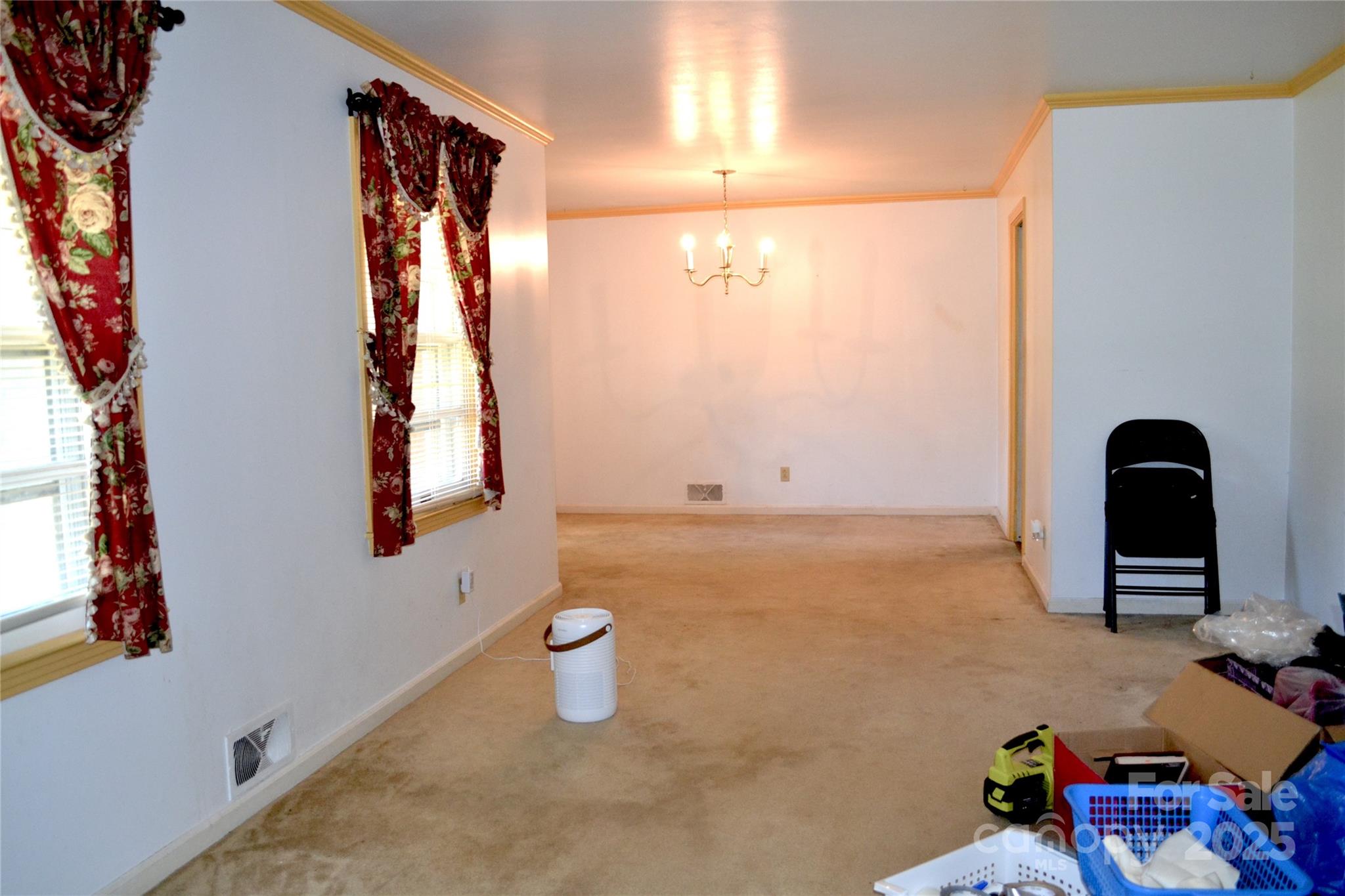405 Wesley Heights Drive Property Photo 12