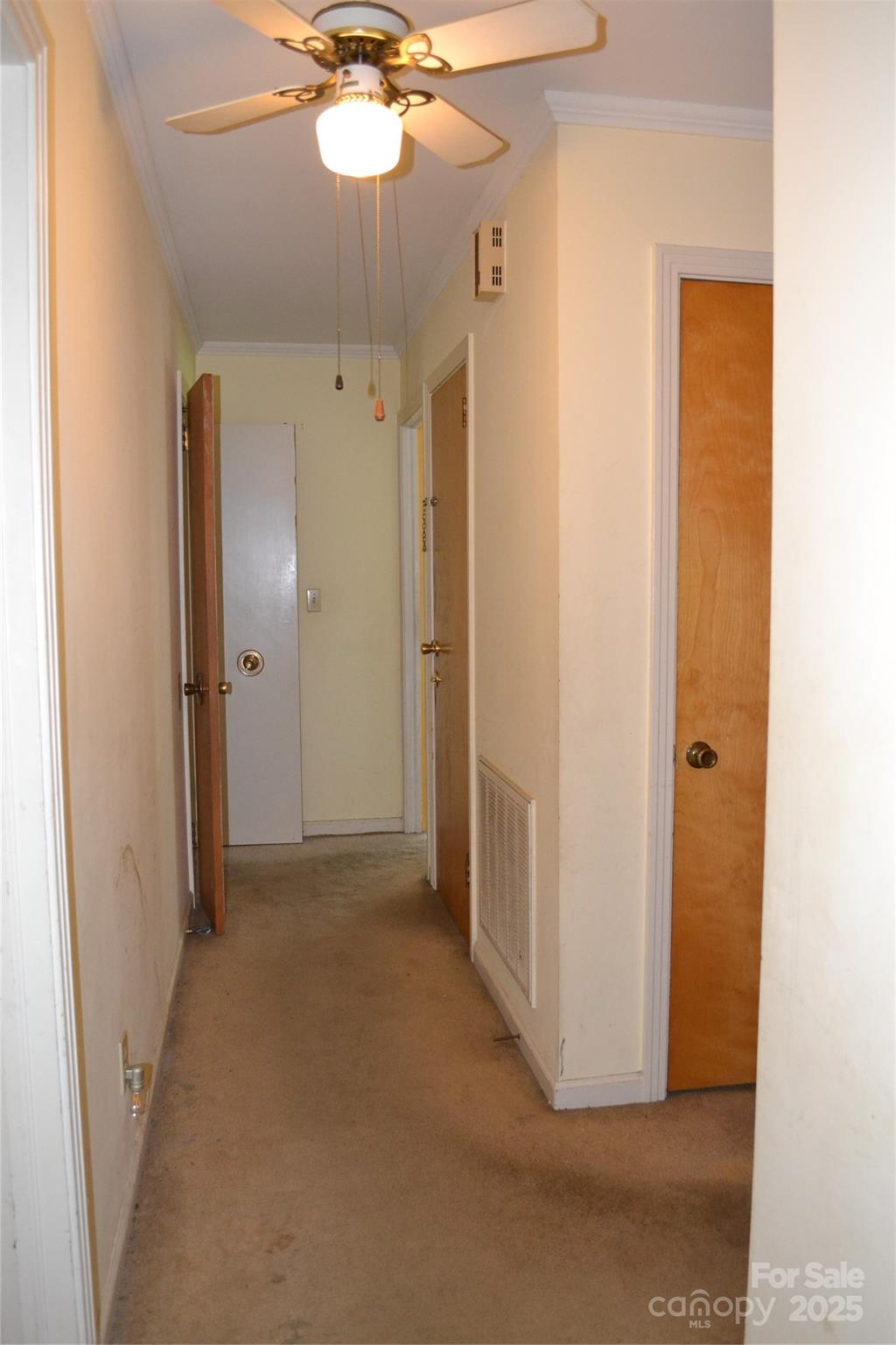 405 Wesley Heights Drive Property Photo 15