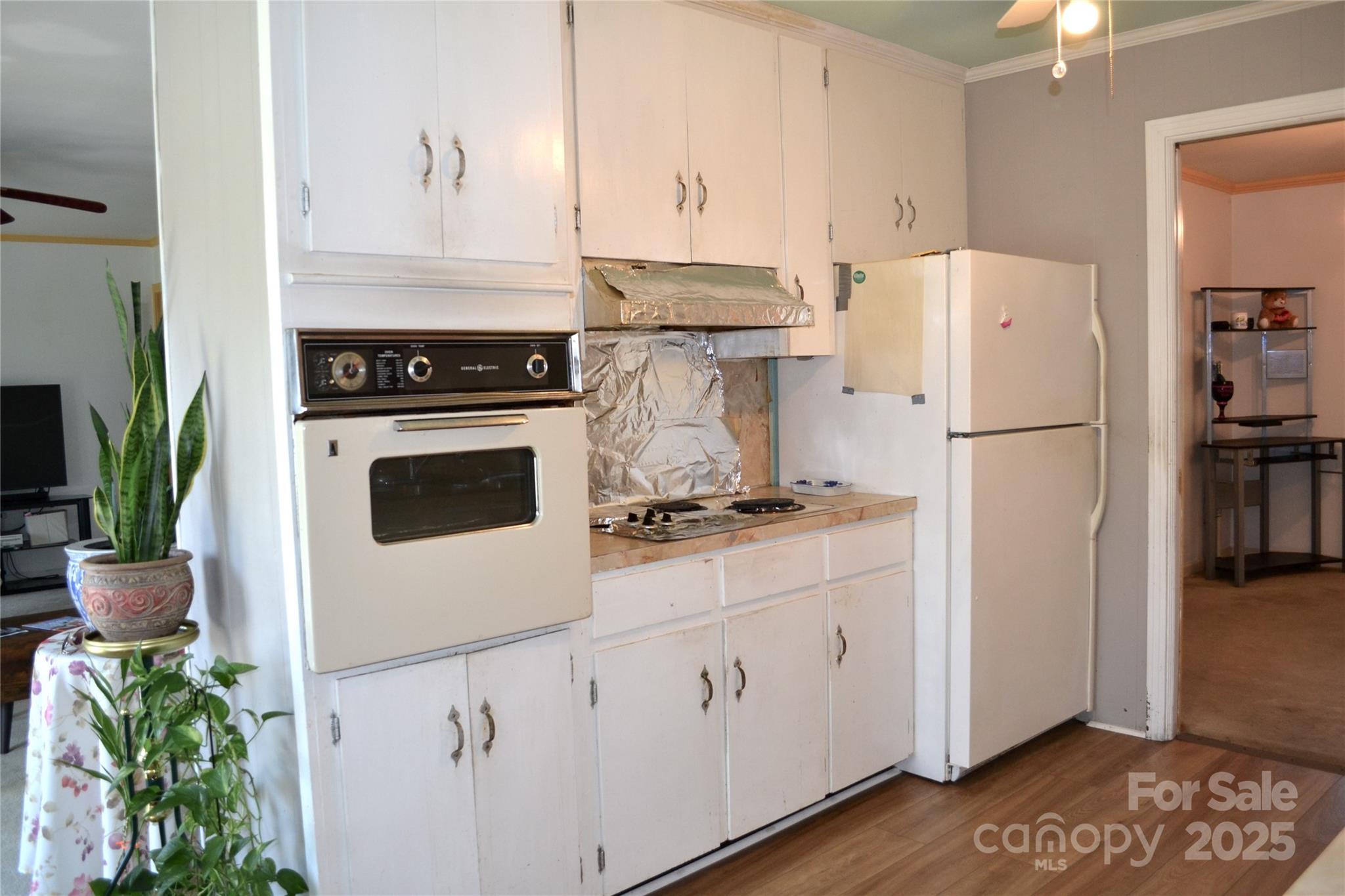 405 Wesley Heights Drive Property Photo 17
