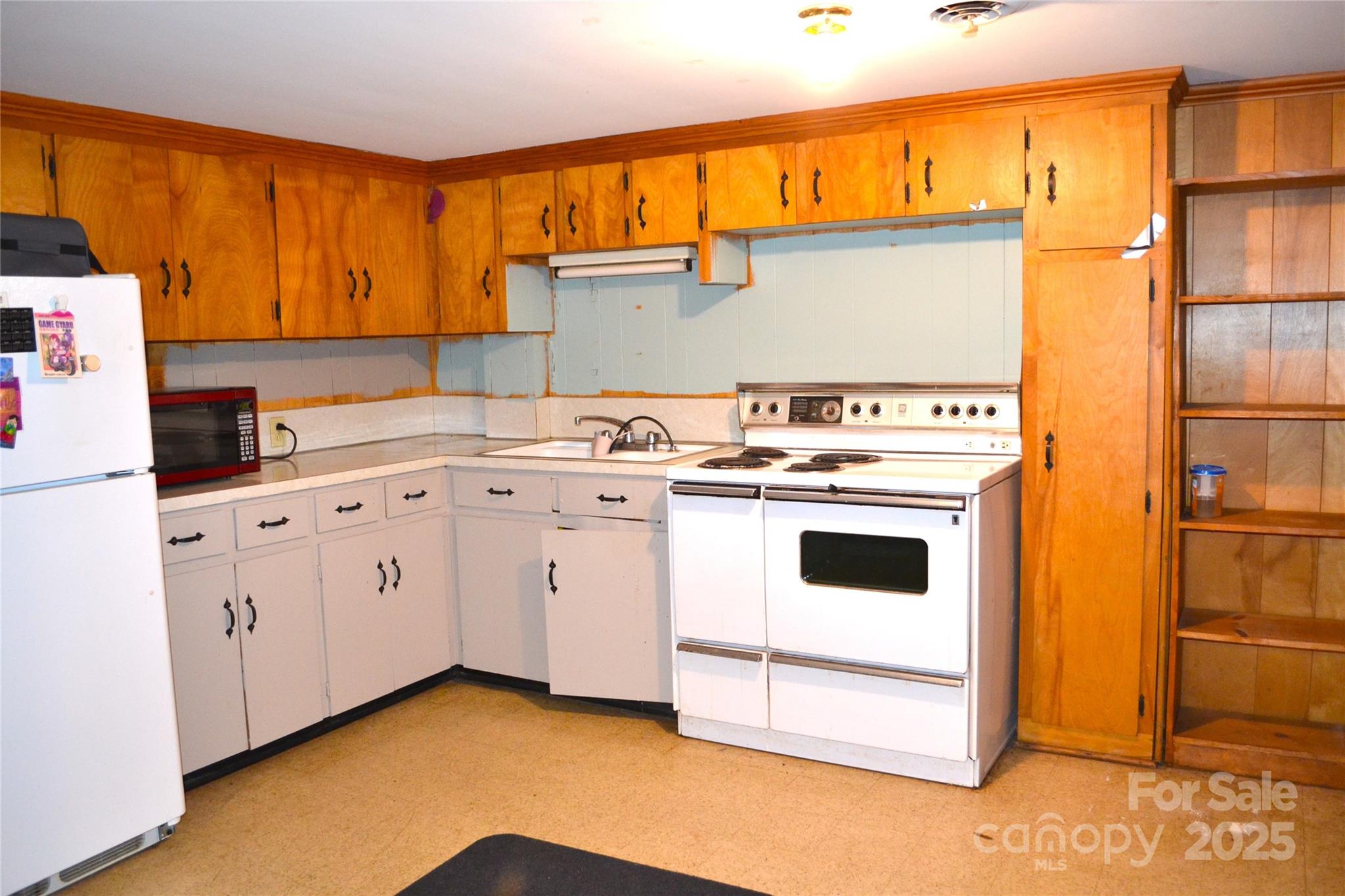405 Wesley Heights Drive Property Photo 32