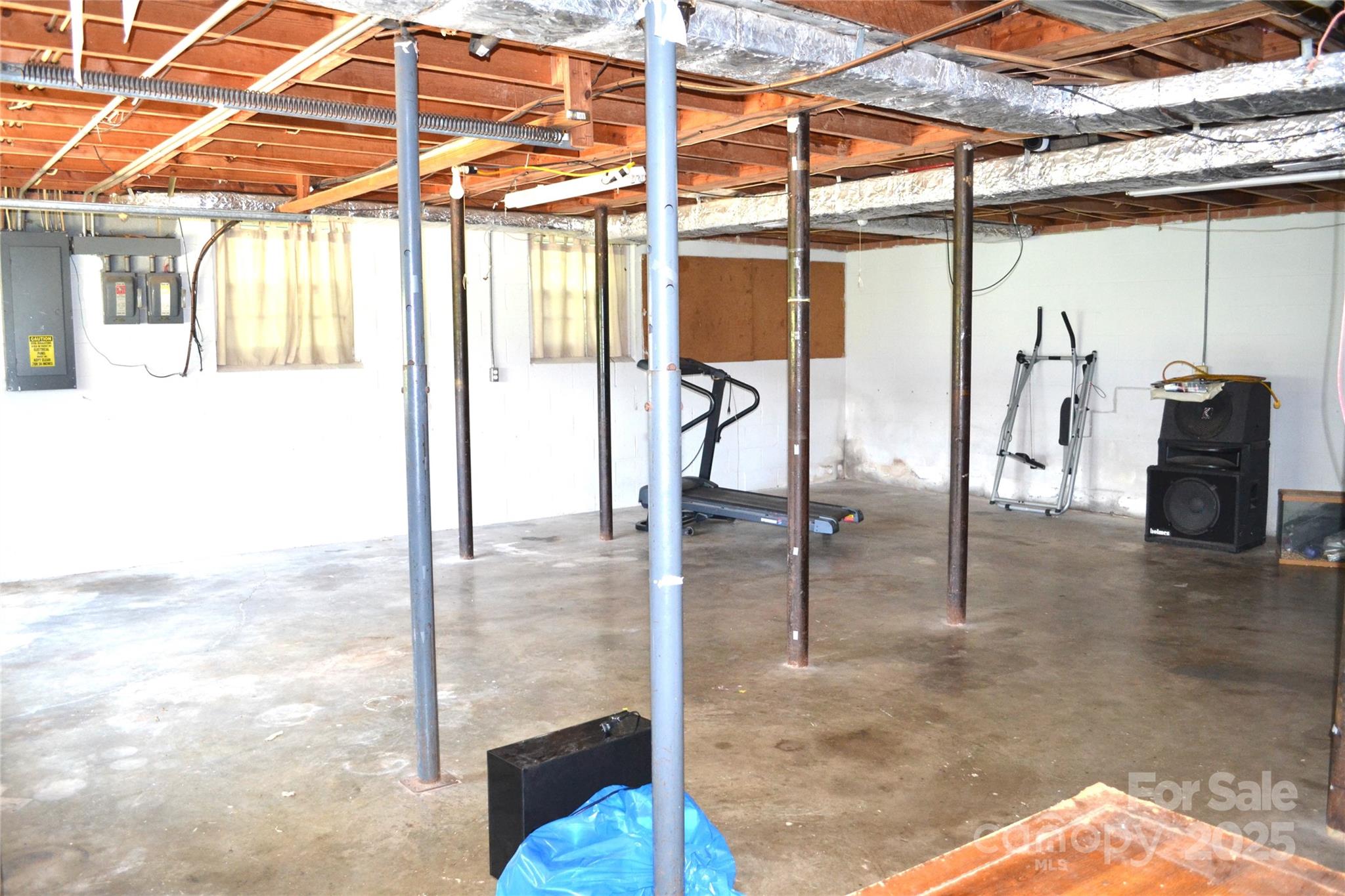 405 Wesley Heights Drive Property Photo 37