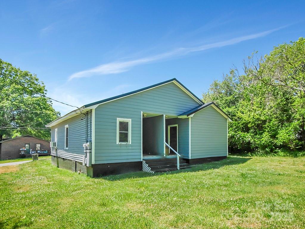 307 S Jacob Street Property Photo 5