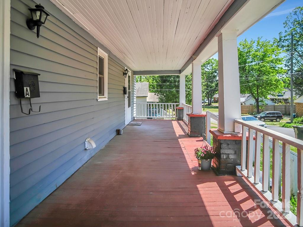 307 S Jacob Street Property Photo 14