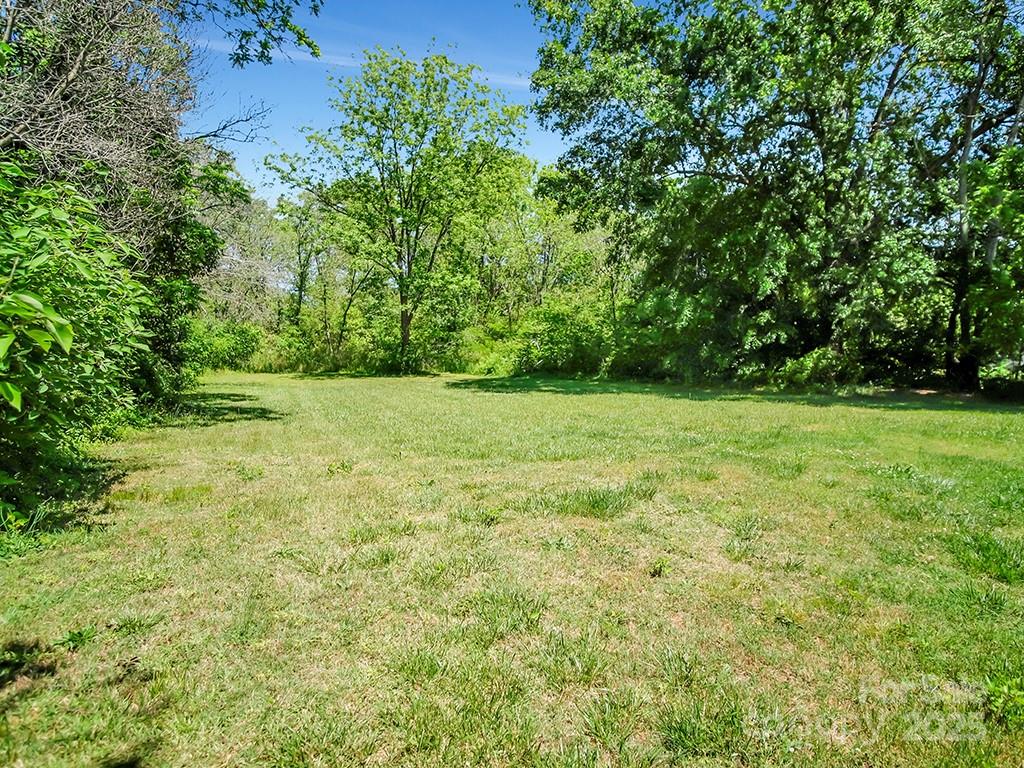 307 S Jacob Street Property Photo 15