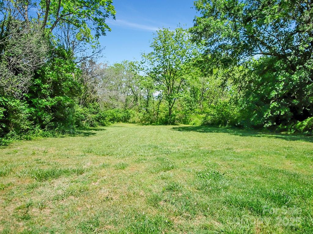 307 S Jacob Street Property Photo 16