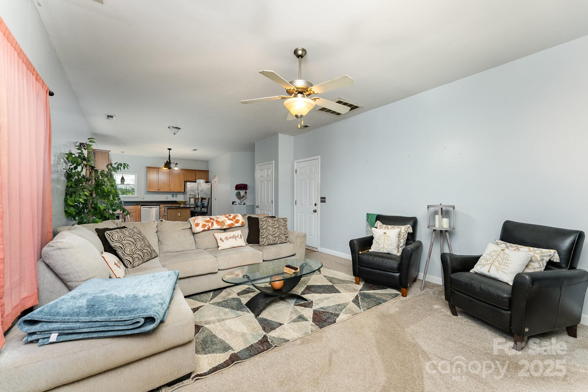 7218 Cascading Pines Drive Property Photo 6