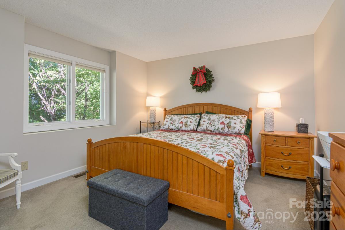 100 Bayberry Way Property Photo 21