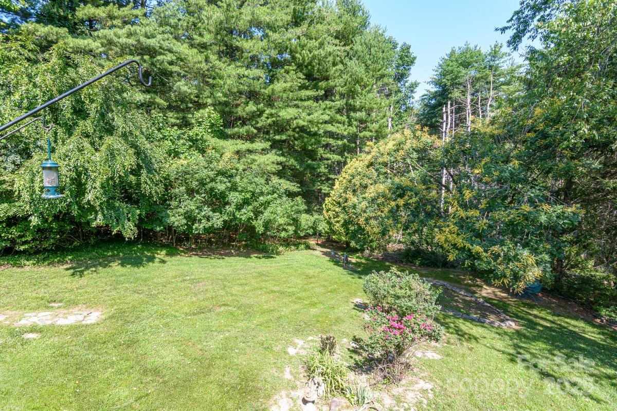 100 Bayberry Way Property Photo 35