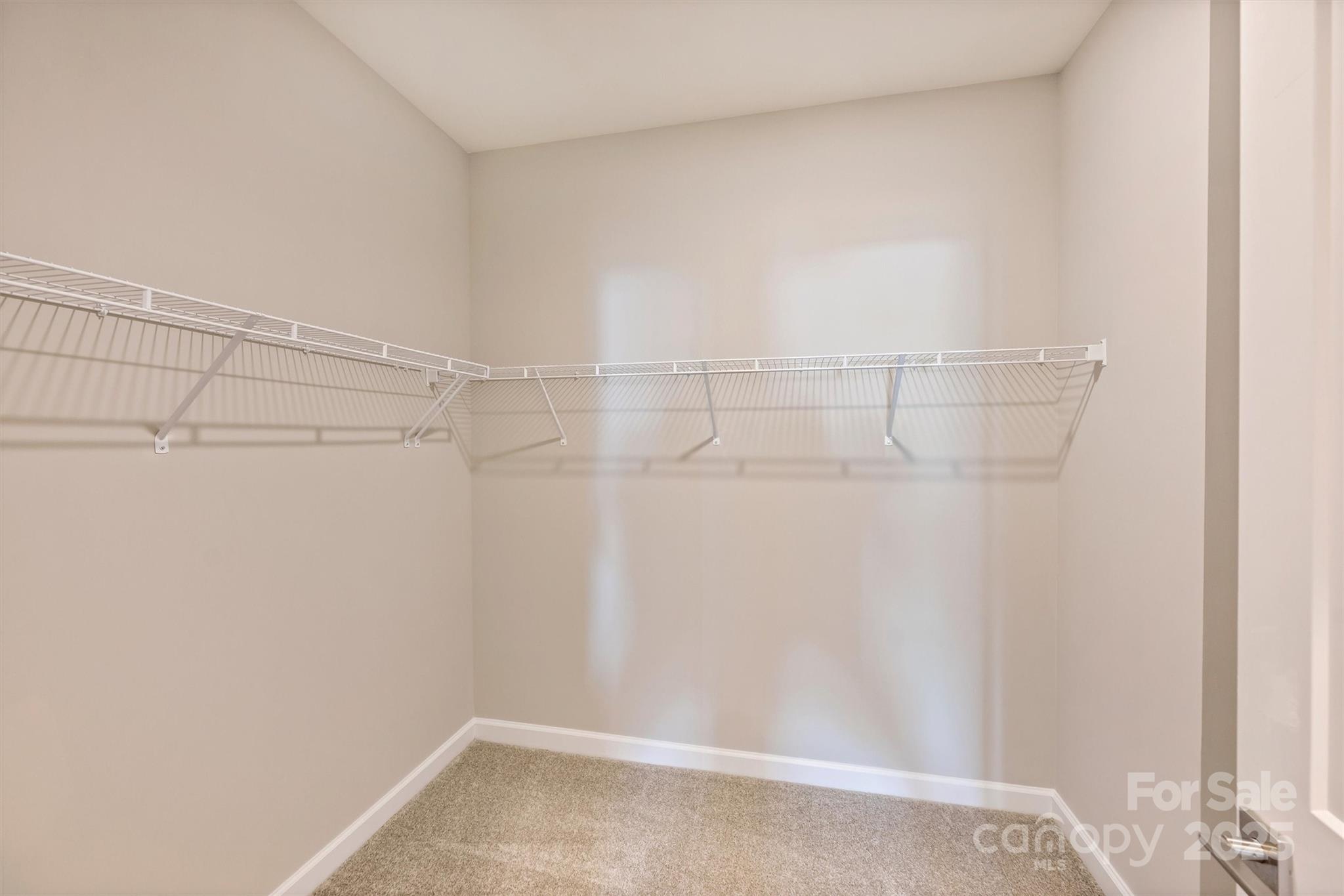 8036 Joy Crossing Lane Property Photo 18