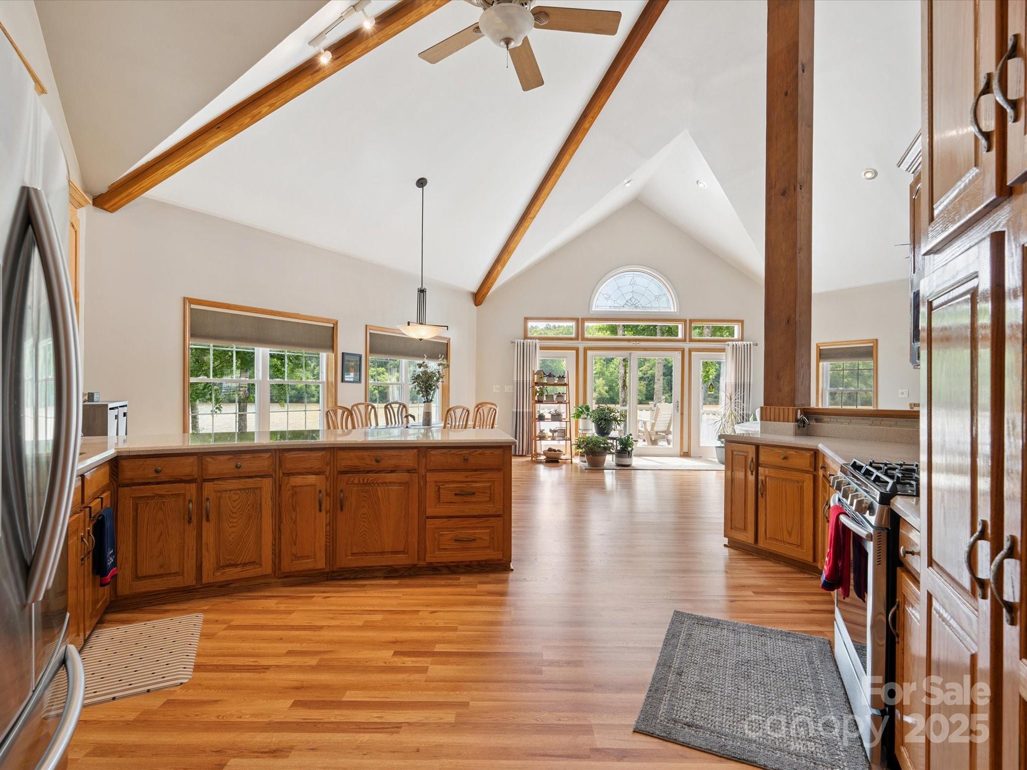 887 Living Waters Drive Property Photo 10