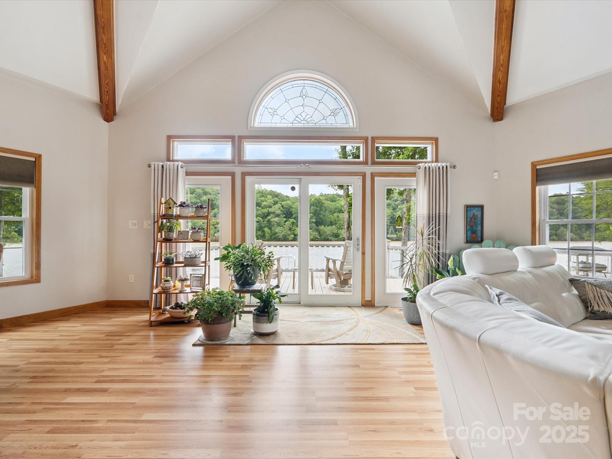 887 Living Waters Drive Property Photo 13