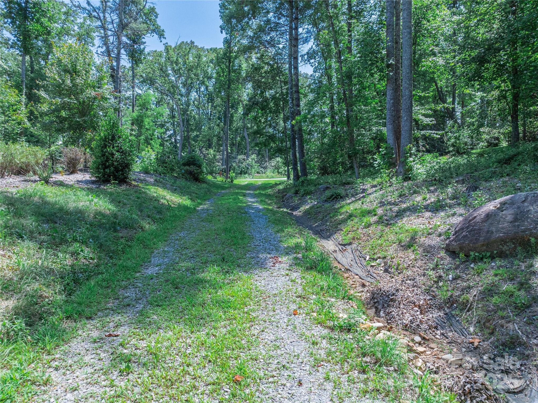 52 Trail Top Drive Property Photo 29
