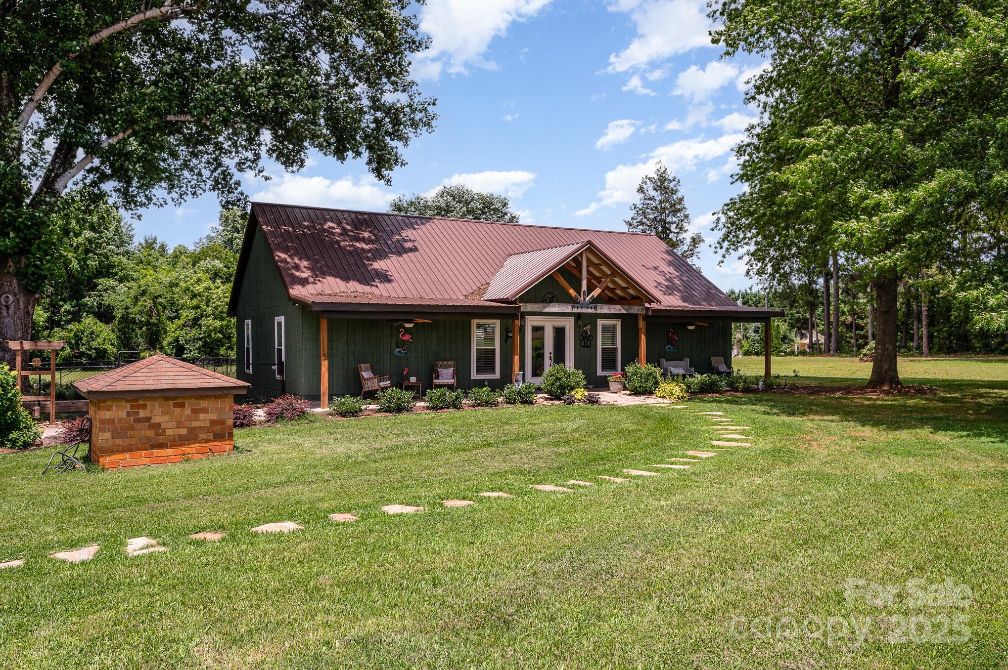 835 Holshouser Road Property Photo 9