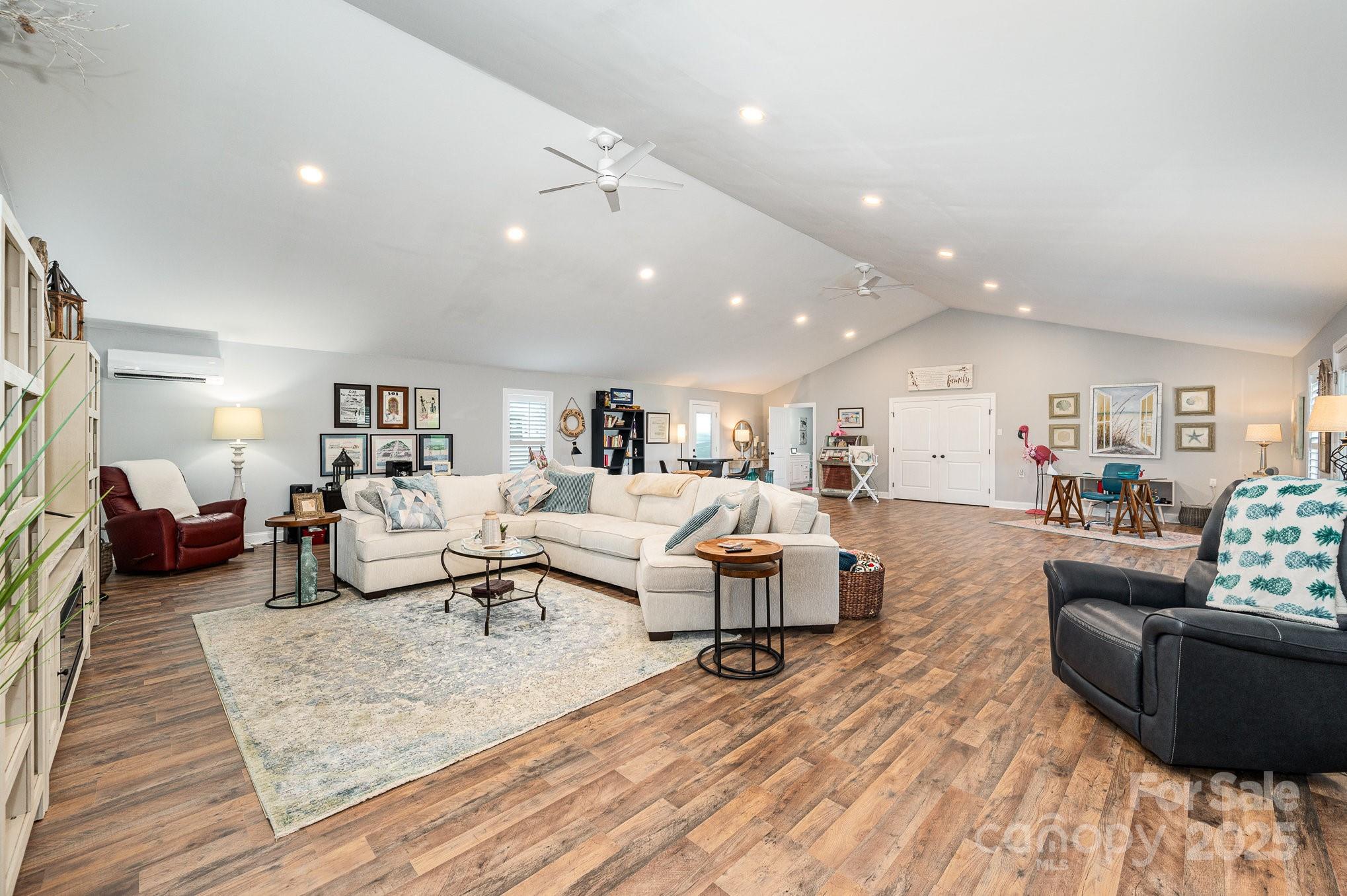 835 Holshouser Road Property Photo 10