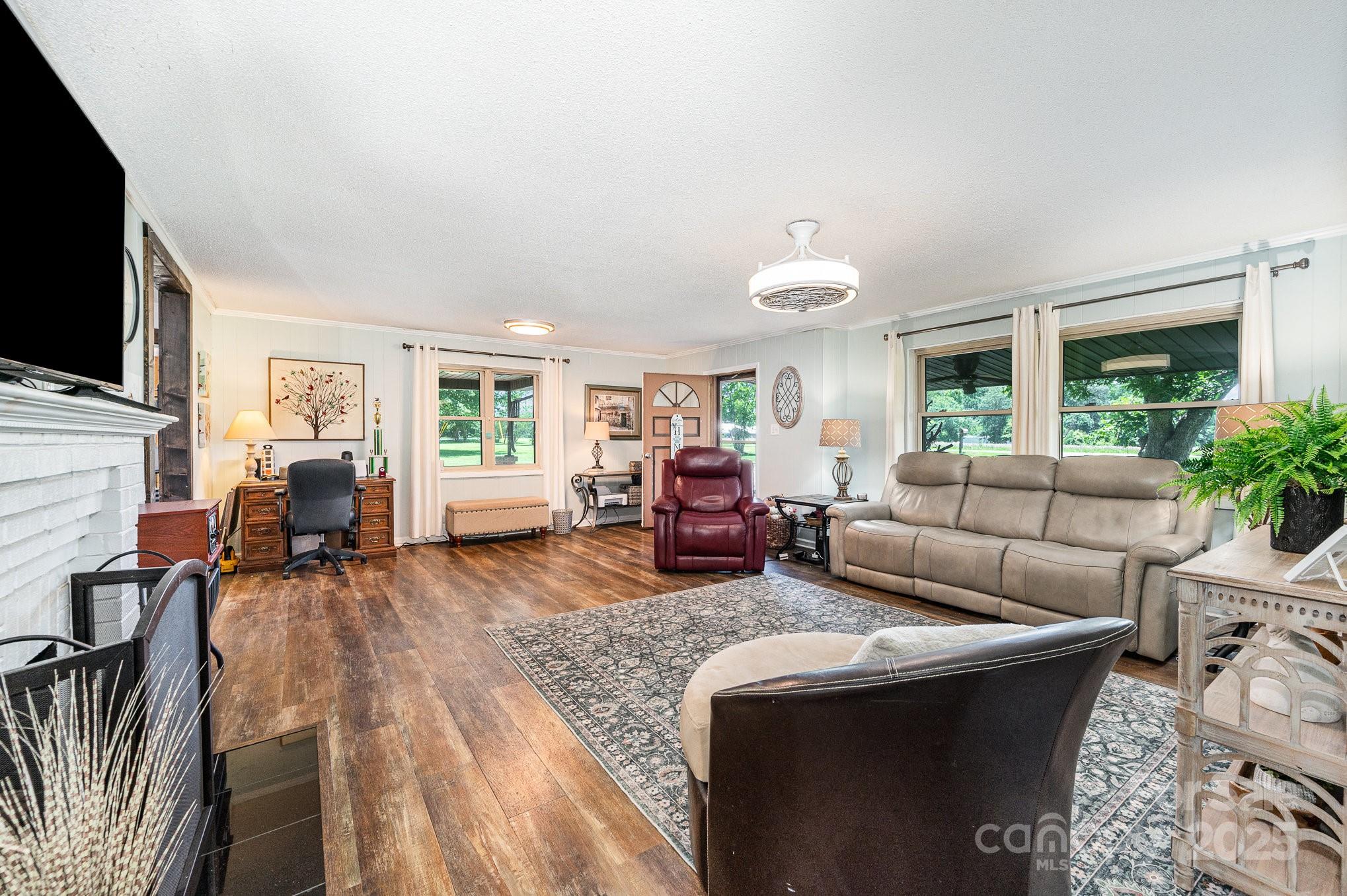 835 Holshouser Road Property Photo 16