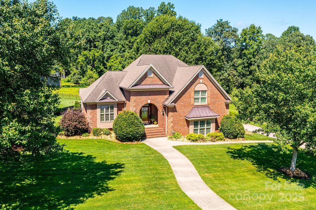 1083 Fox Chase Drive Property Photo 1