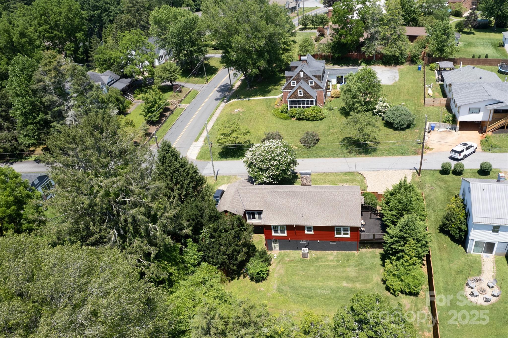 14 Monroe Street Property Photo 7