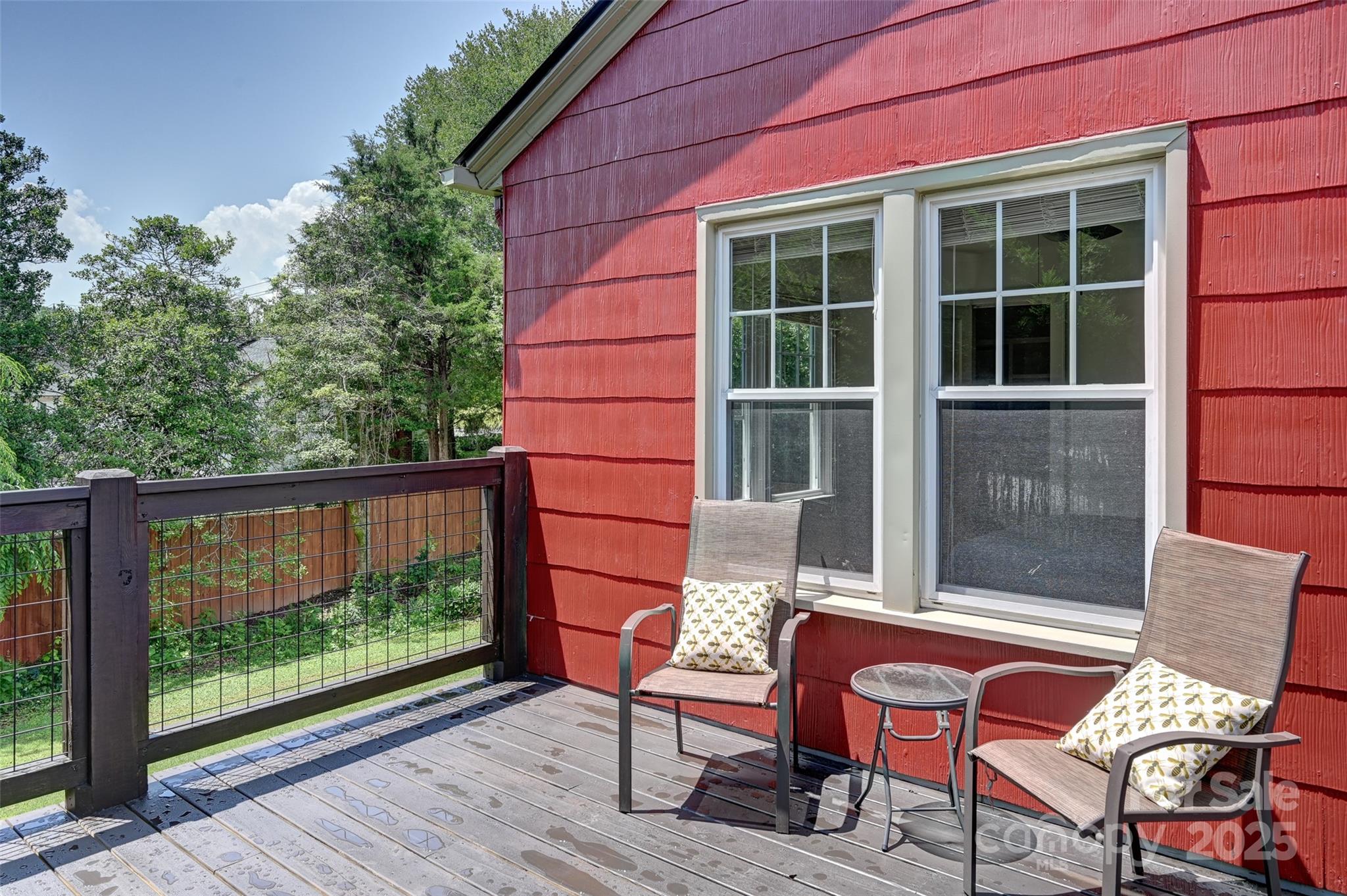 14 Monroe Street Property Photo 15