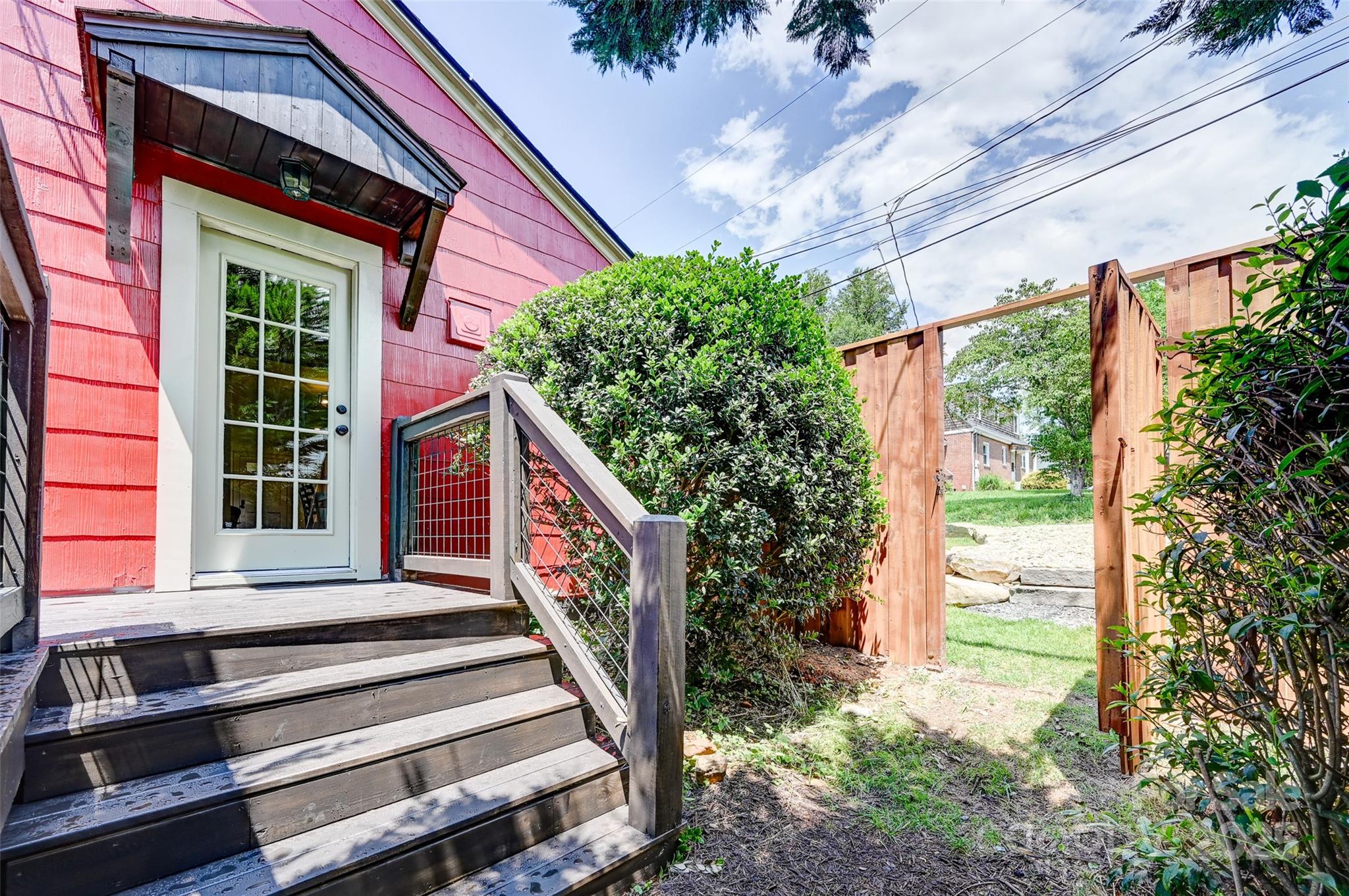 14 Monroe Street Property Photo 17