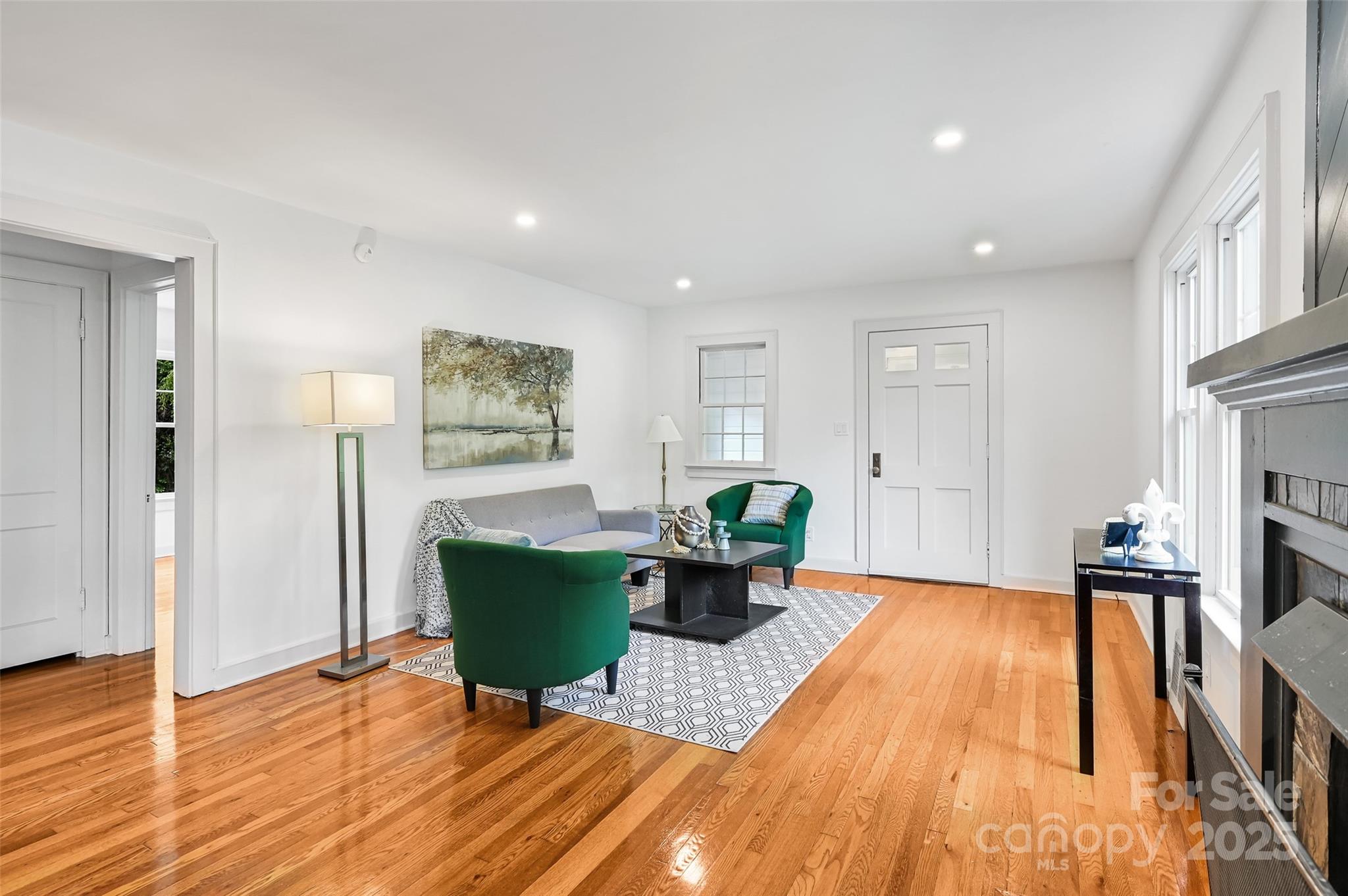 14 Monroe Street Property Photo 31