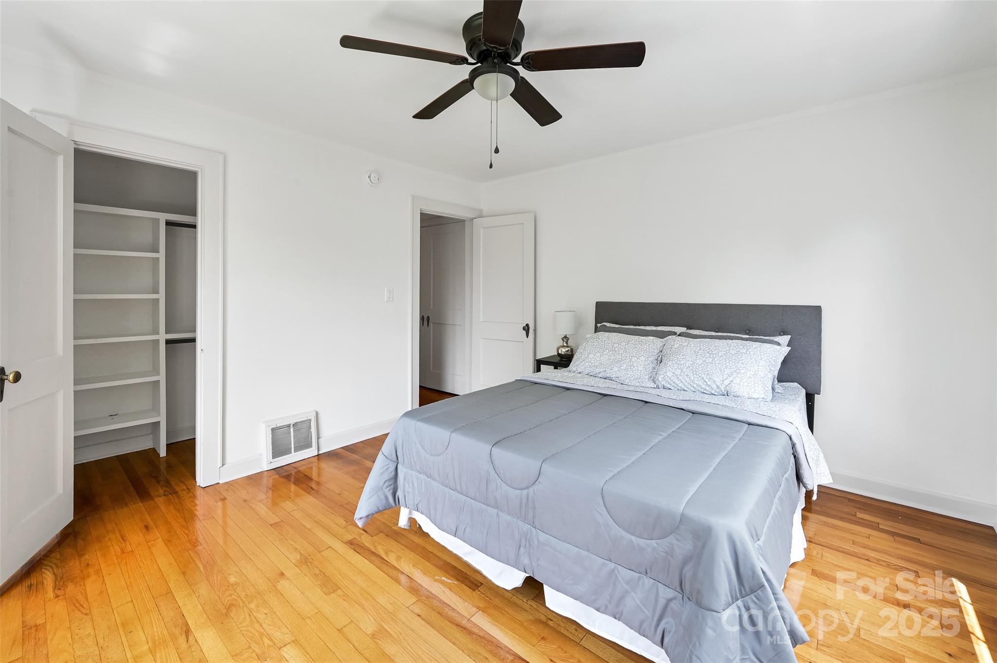 14 Monroe Street Property Photo 44