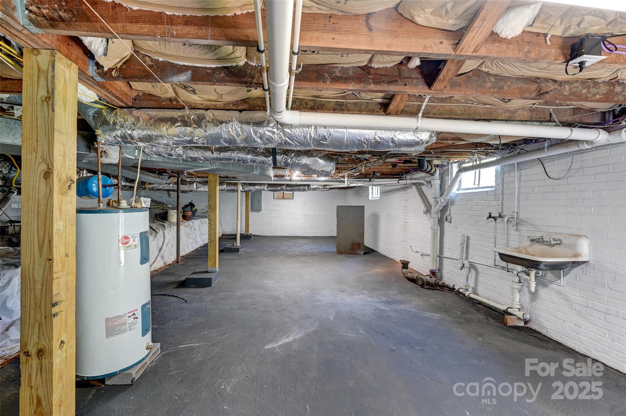 14 Monroe Street Property Photo 47