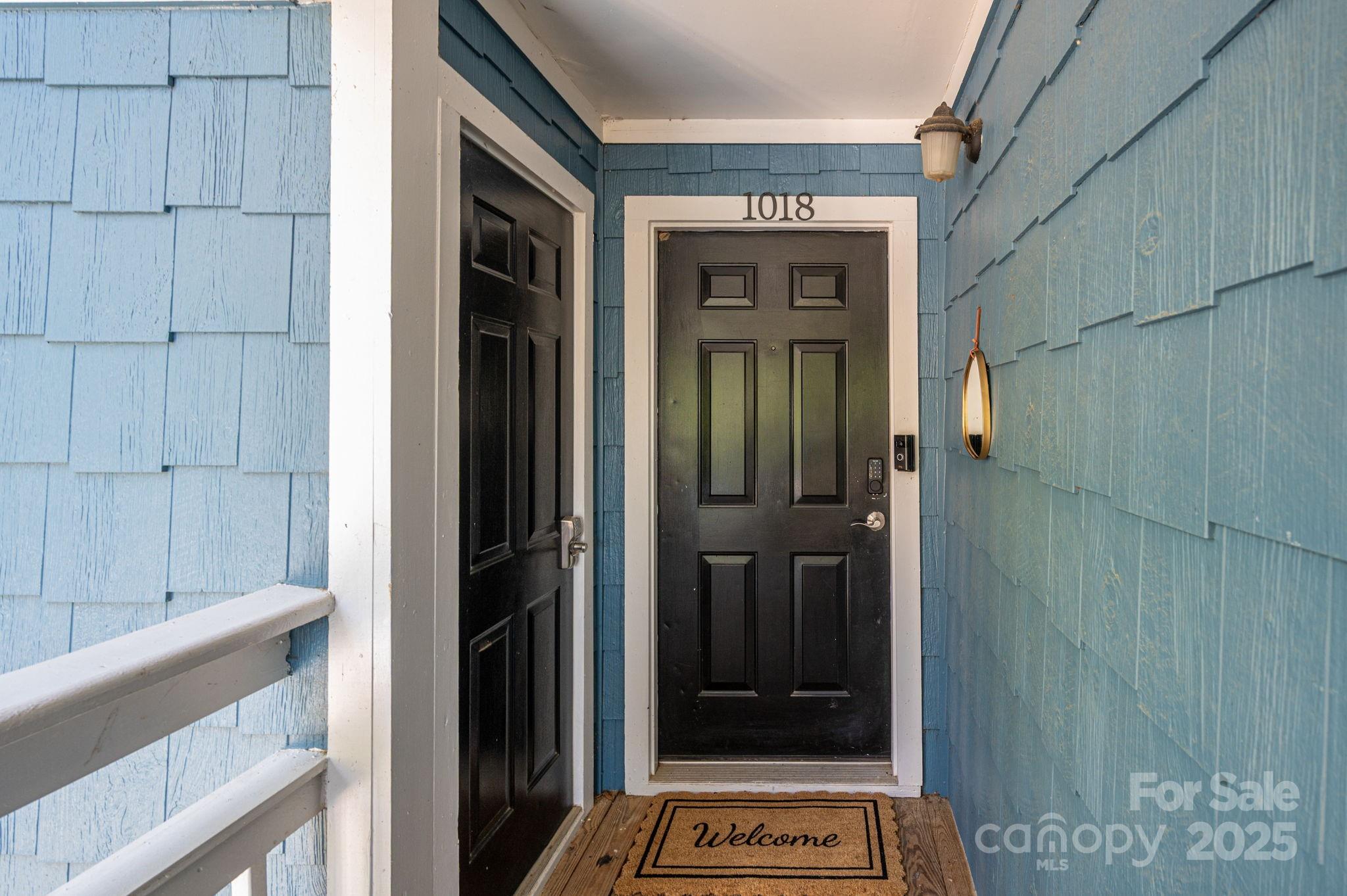 1018 Southwest Drive 18 Property Photo 10