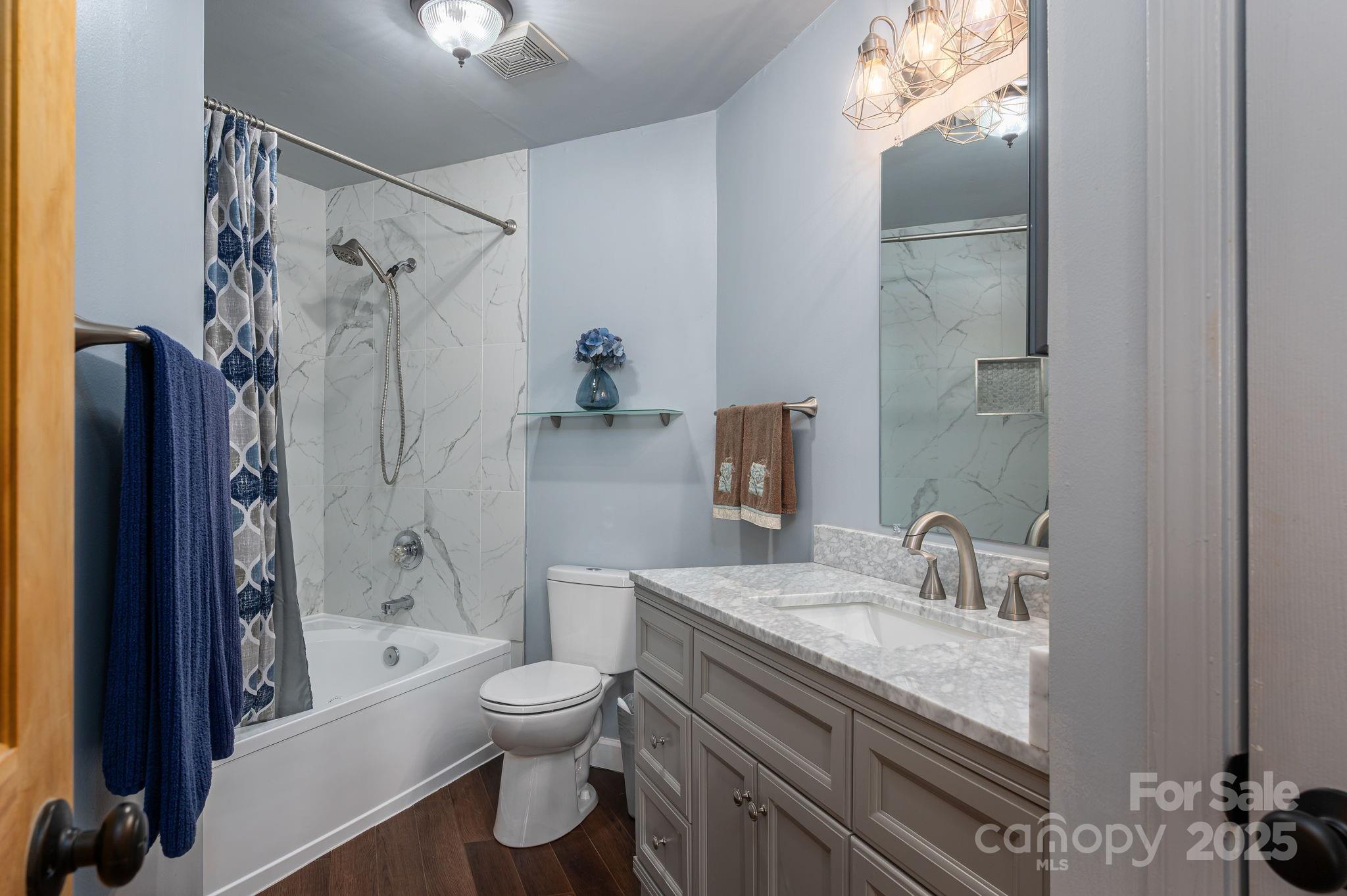 1018 Southwest Drive 18 Property Photo 19