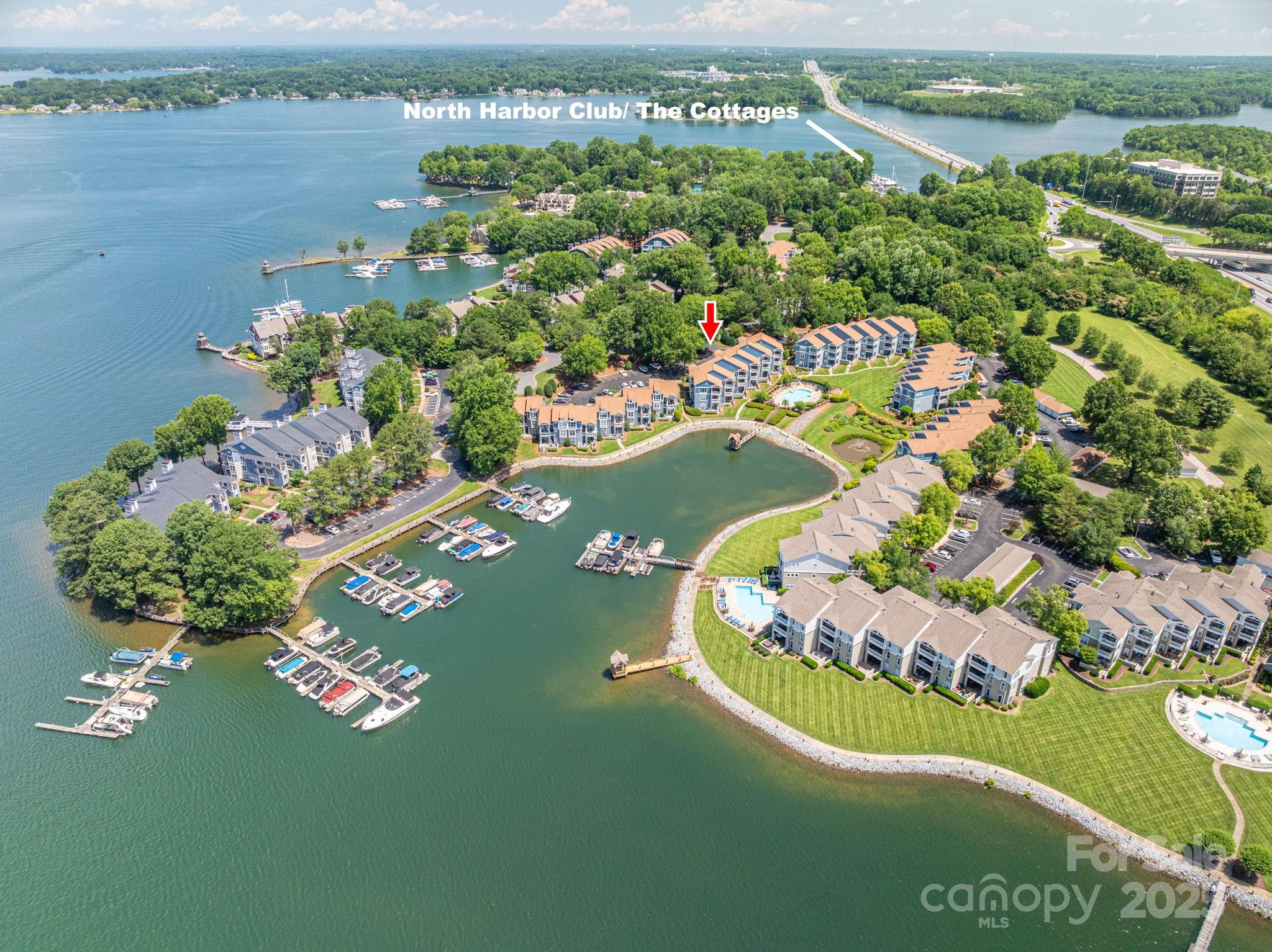 1018 Southwest Drive 18 Property Photo 28