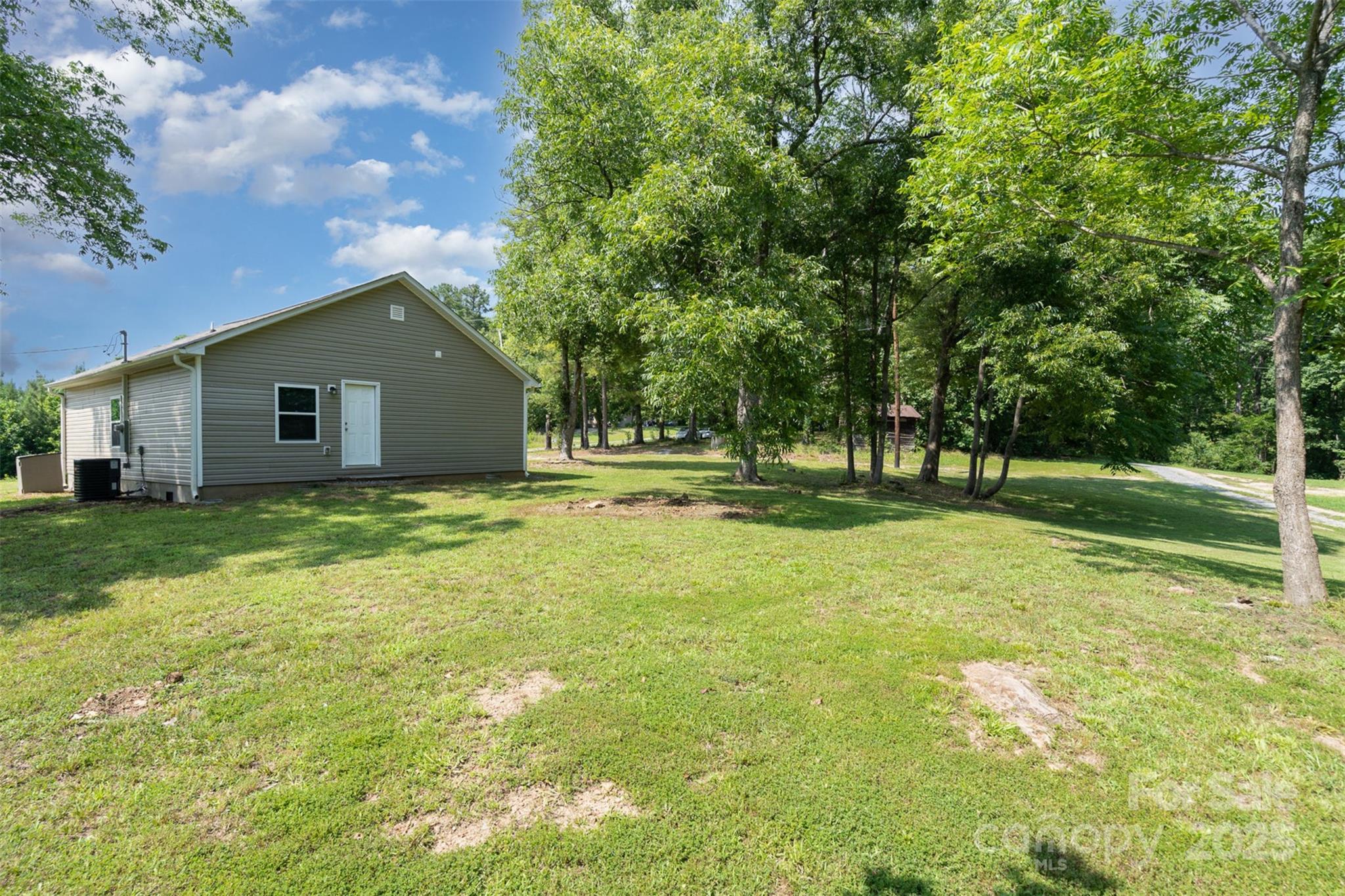 213 Pinewood Drive Property Photo 30