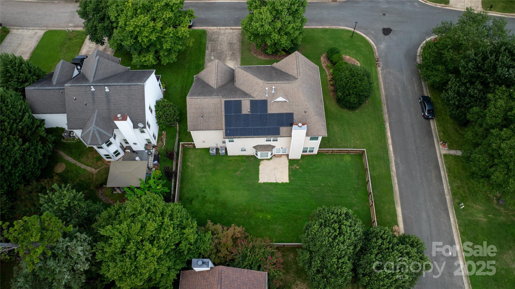 2609 Lamp Post Lane Property Photo 5