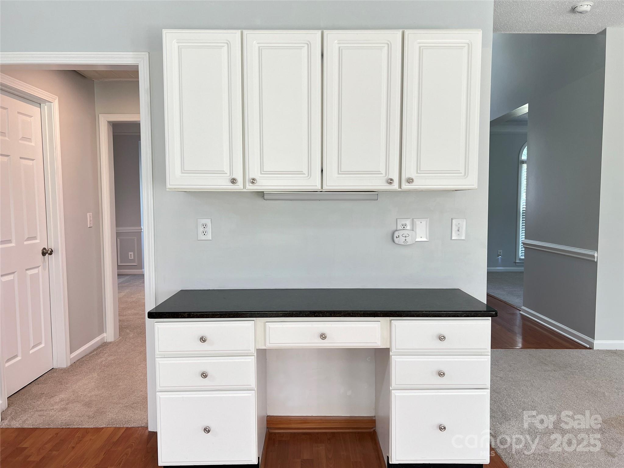 2609 Lamp Post Lane Property Photo 11