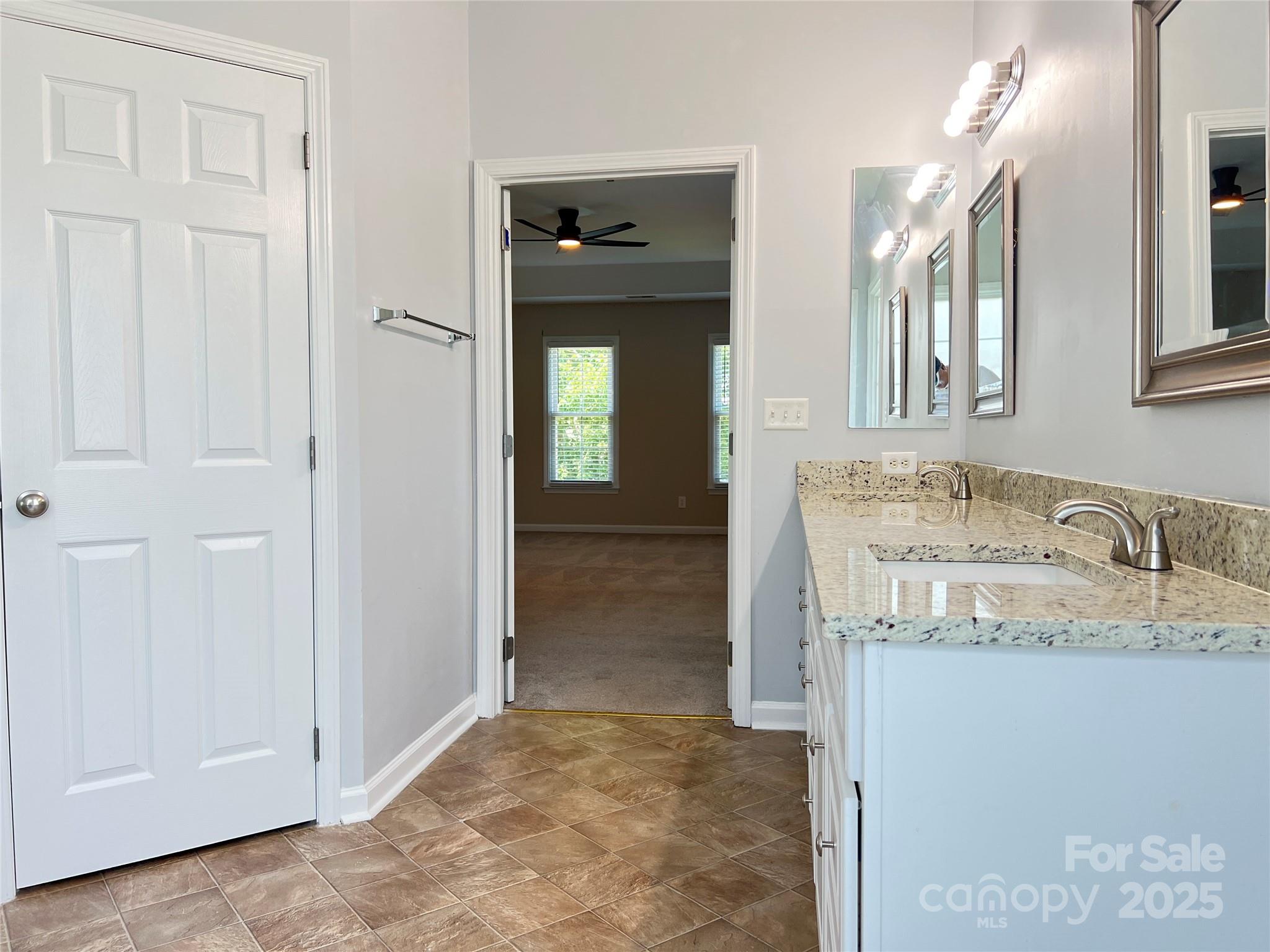 2609 Lamp Post Lane Property Photo 26