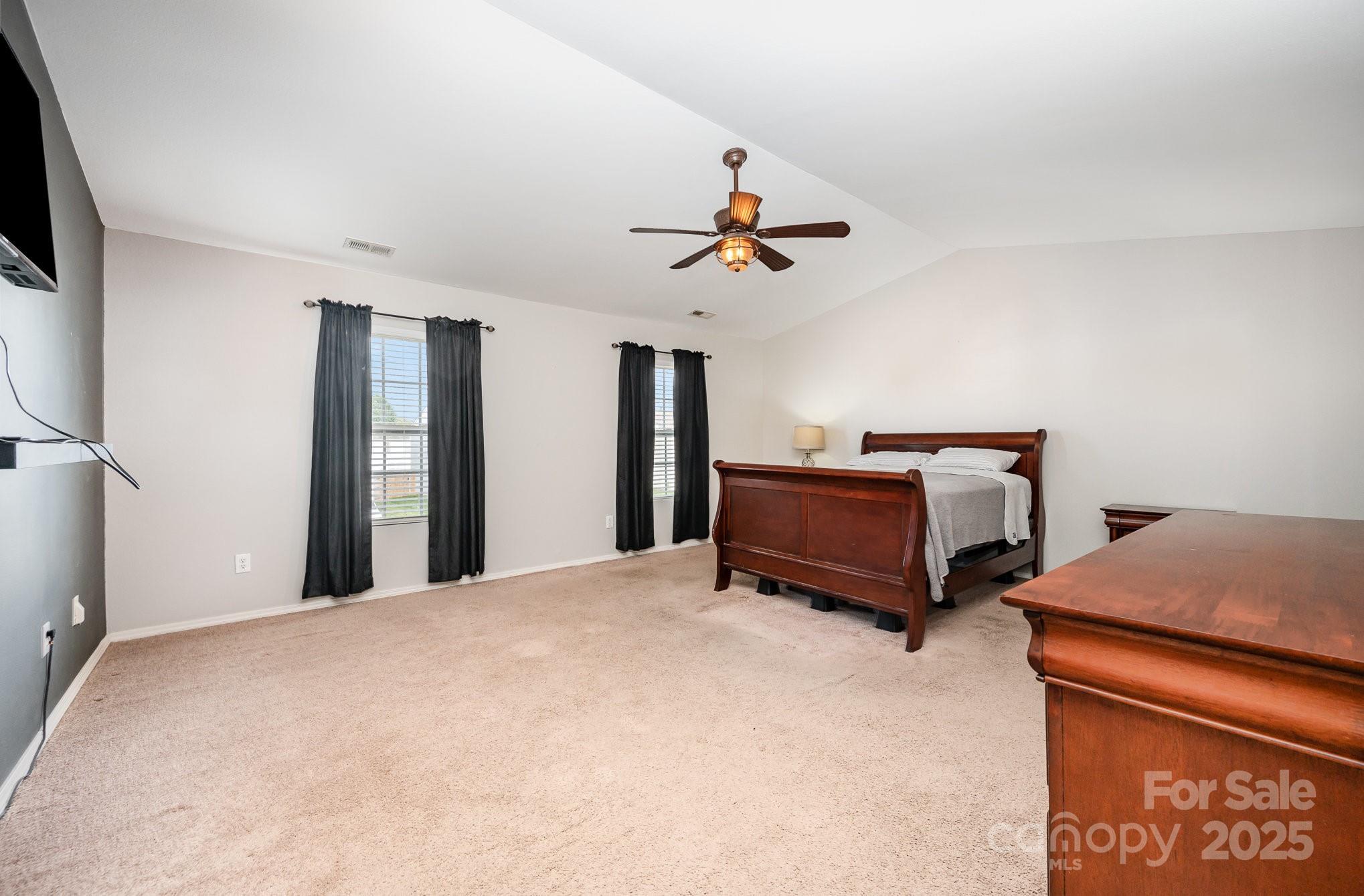 9822 Bayview Parkway Property Photo 21