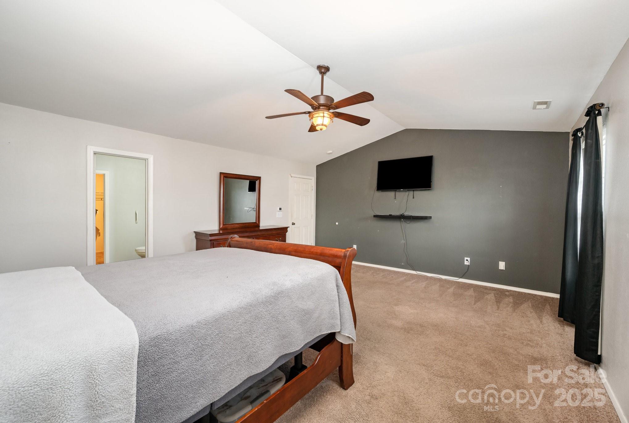 9822 Bayview Parkway Property Photo 23