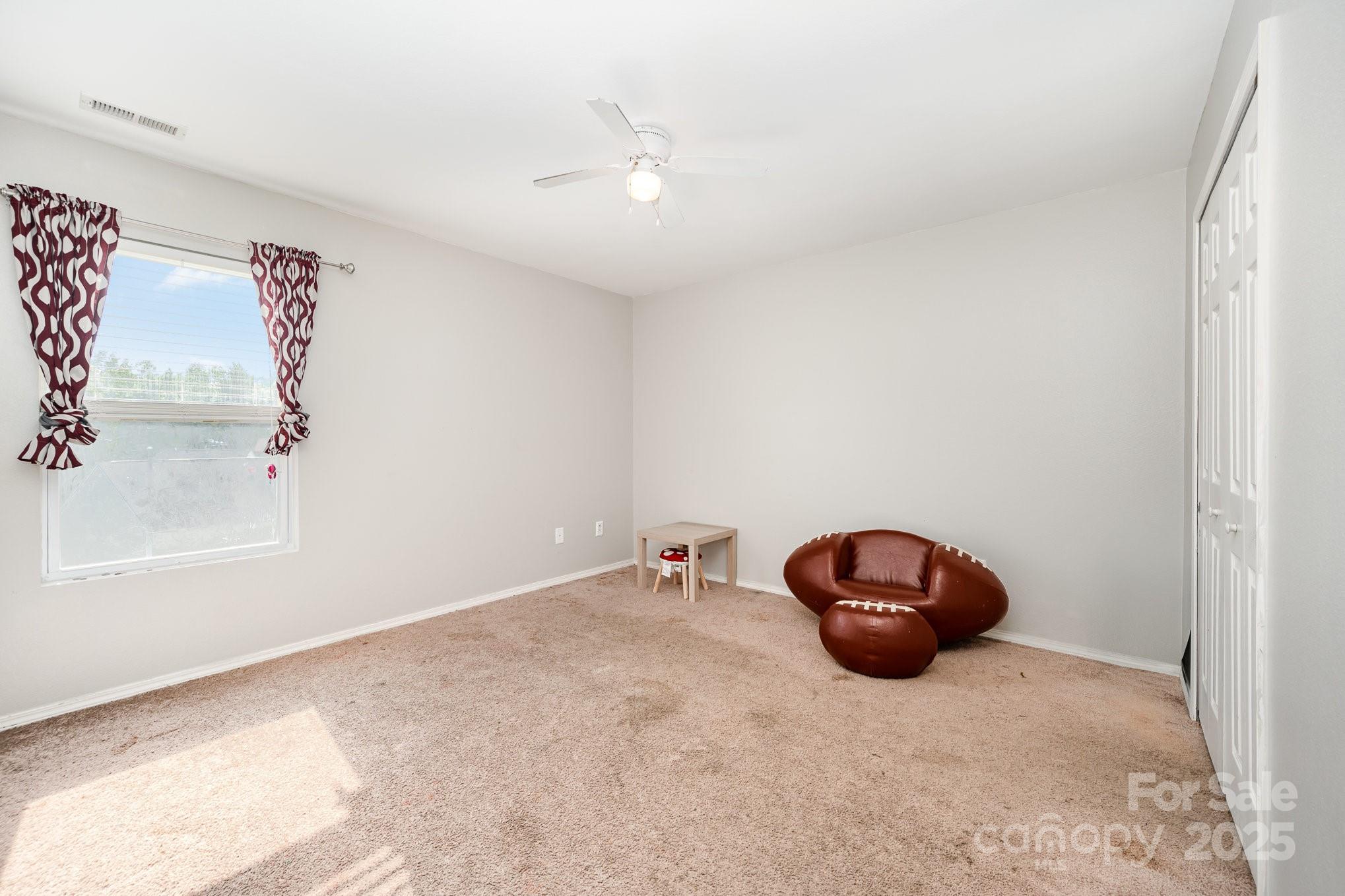 9822 Bayview Parkway Property Photo 28