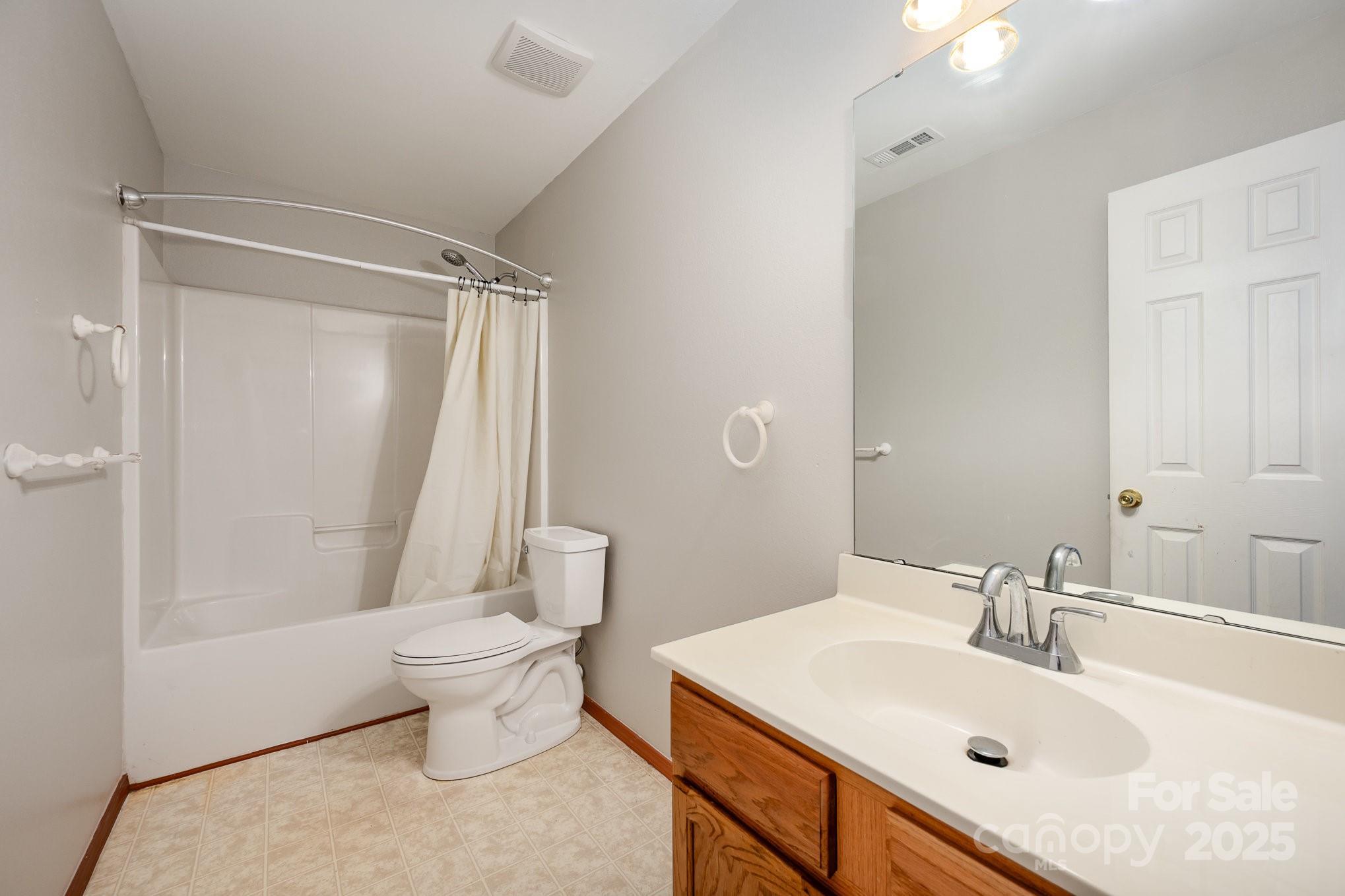9822 Bayview Parkway Property Photo 30