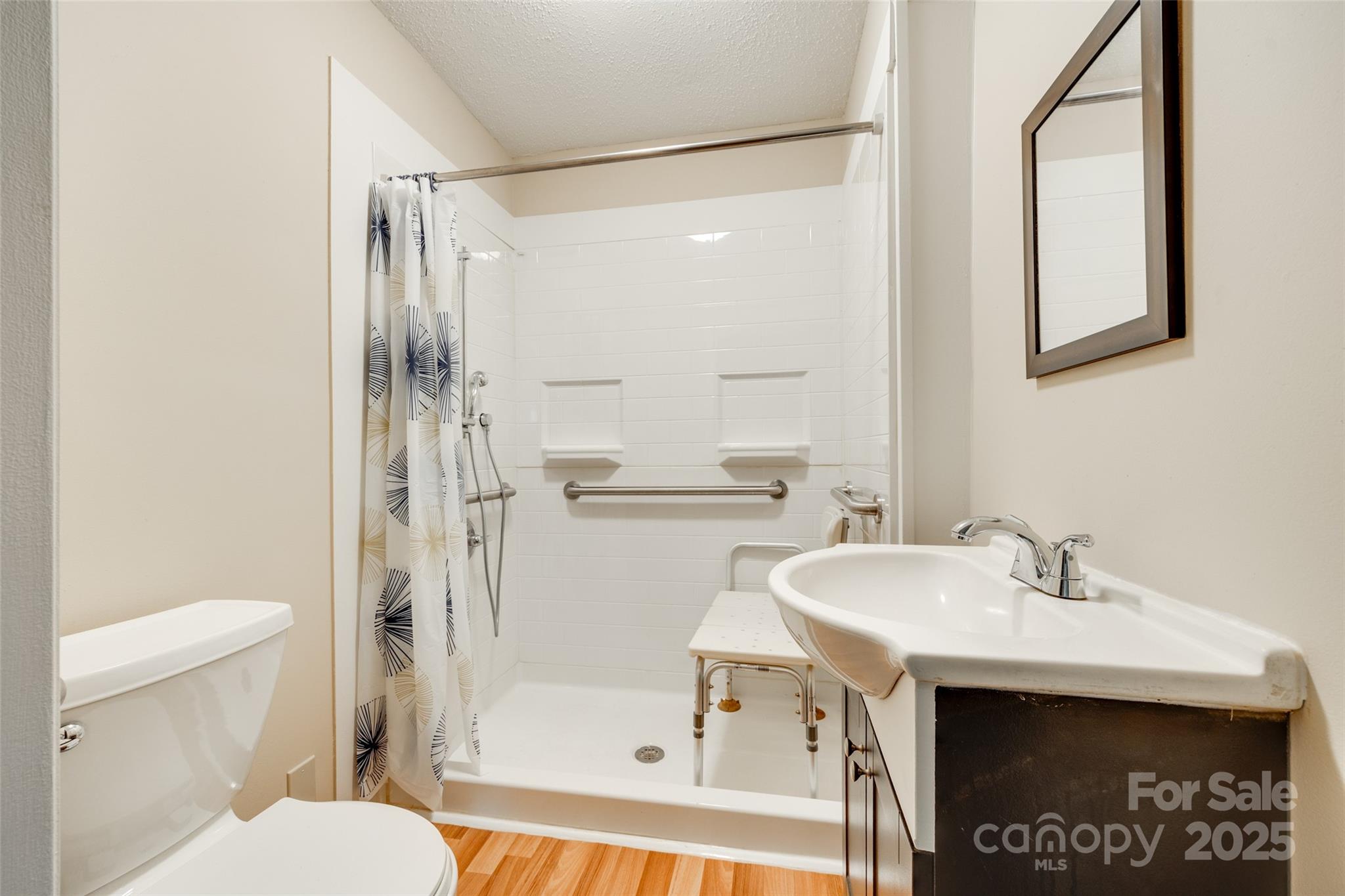 814 Grace Street Property Photo 25