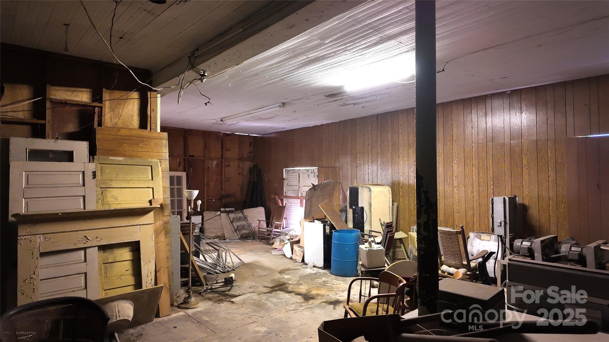 314 Dearborn Street Property Photo 6