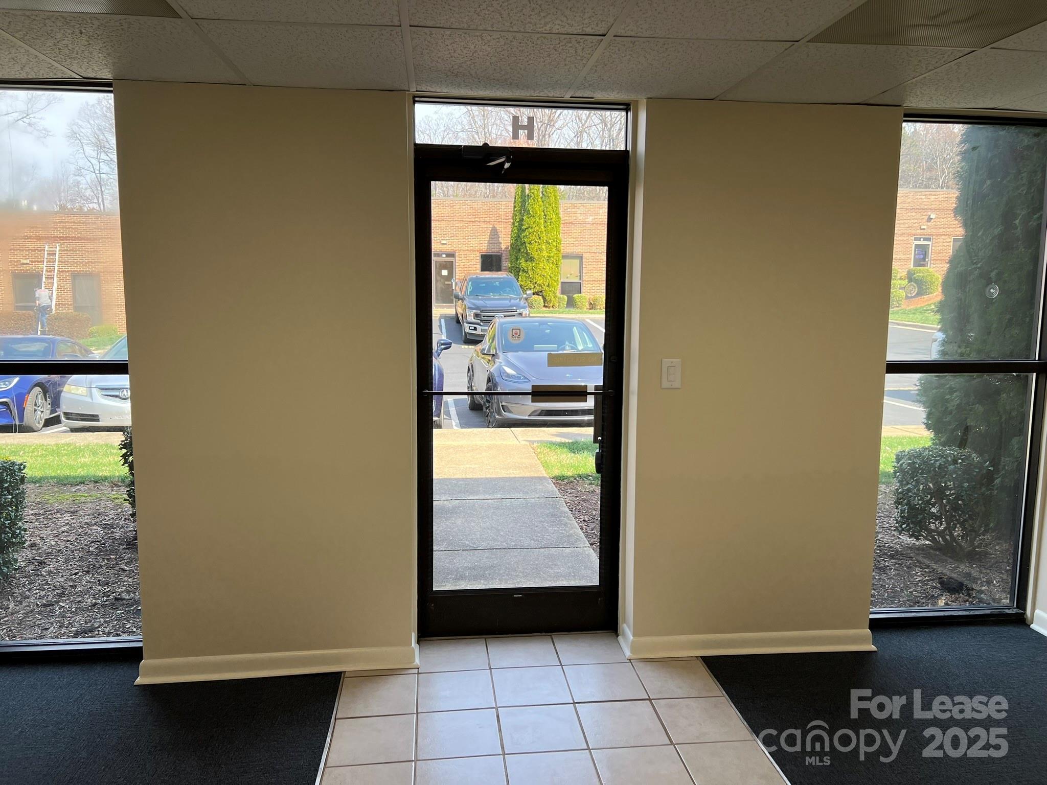 4455 Morris Park Drive H Property Photo 2