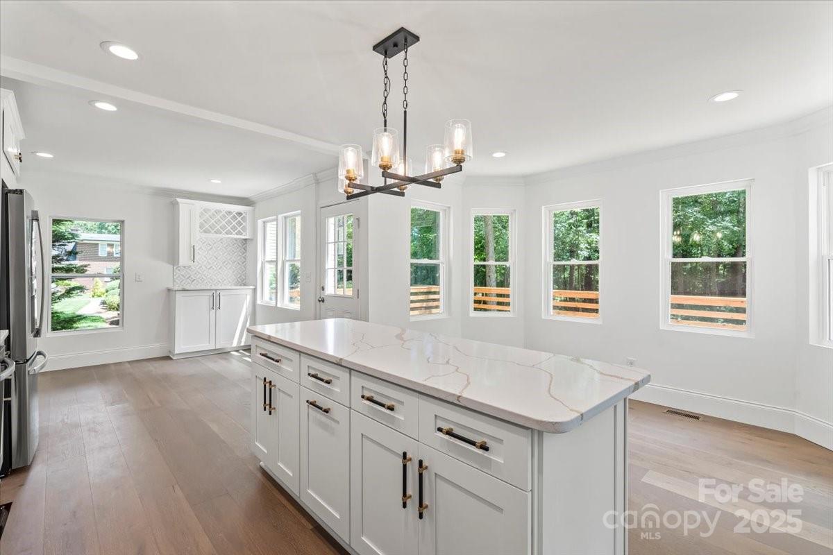 9830 Spring Harvest Drive Property Photo 13