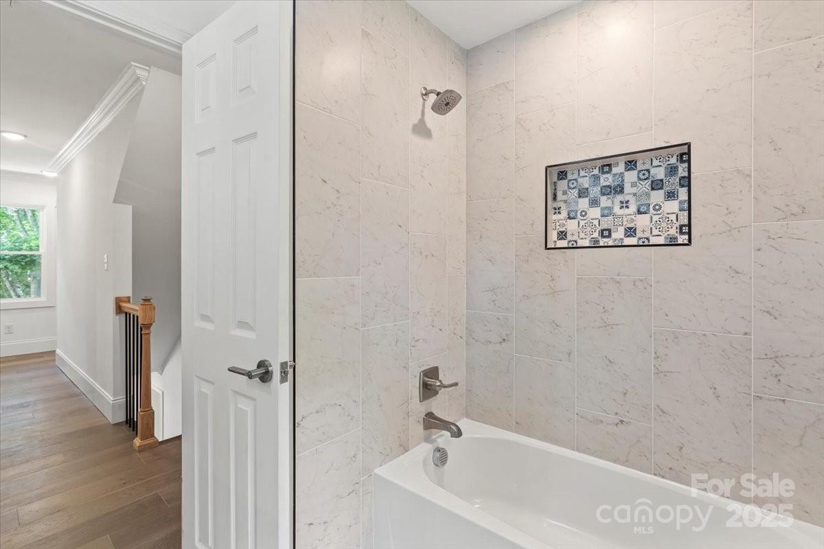 9830 Spring Harvest Drive Property Photo 23