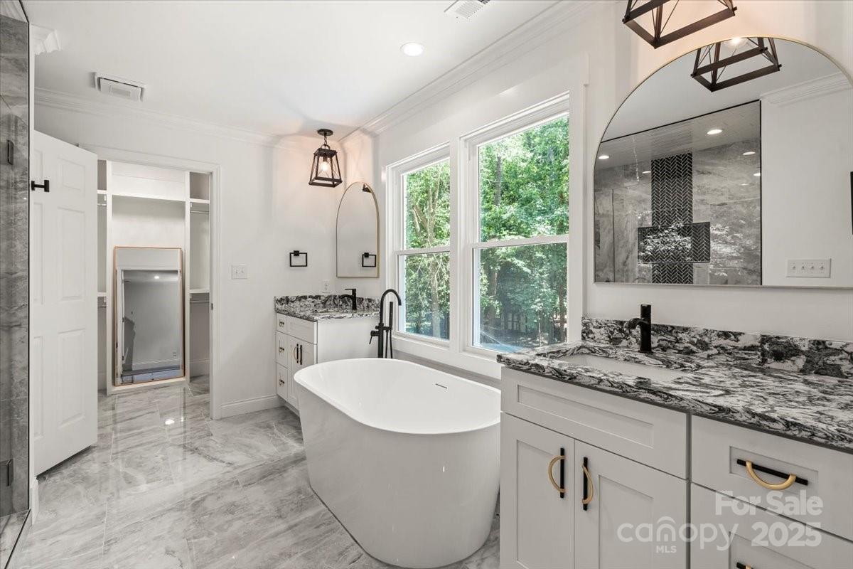 9830 Spring Harvest Drive Property Photo 34