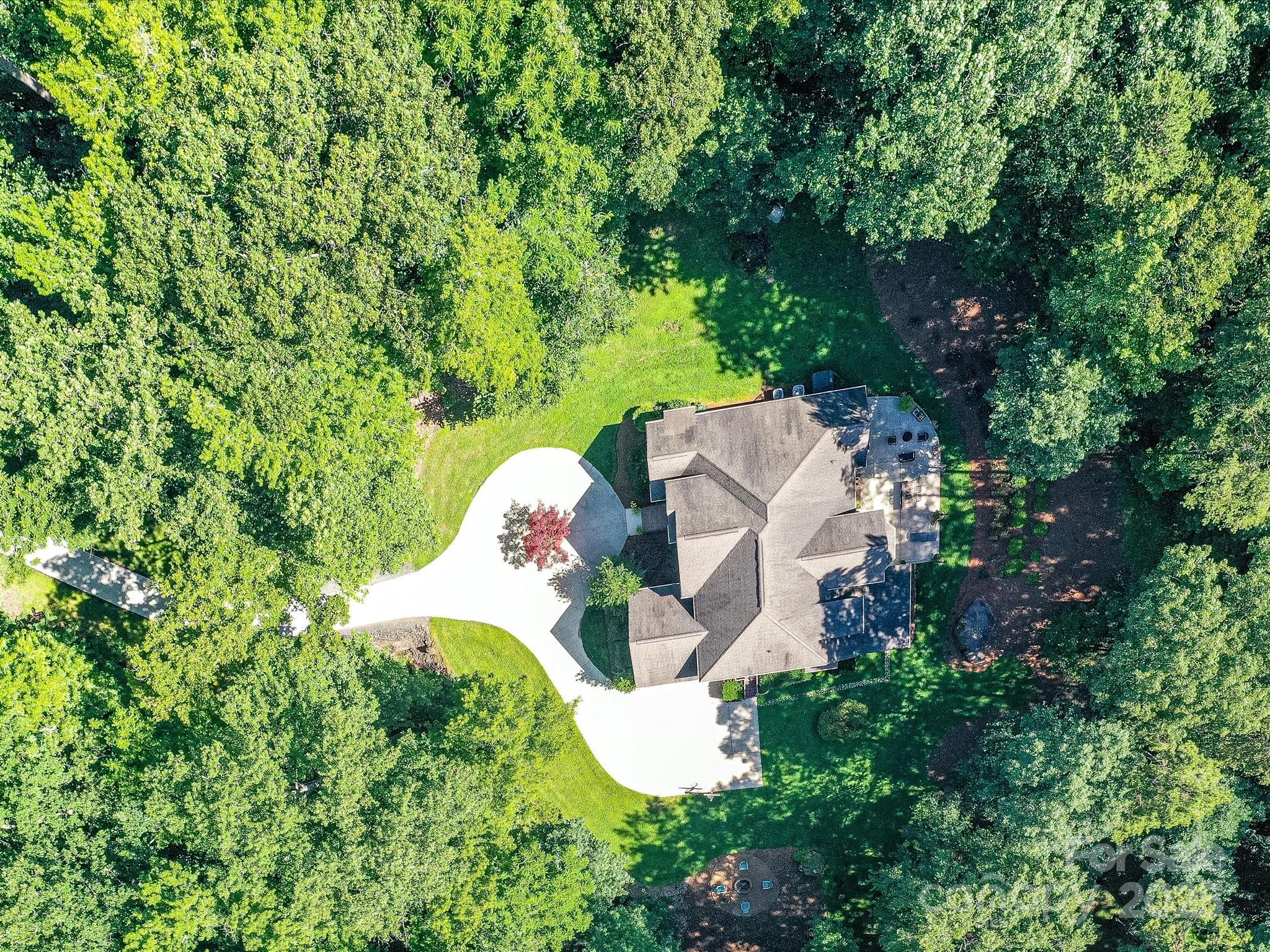 5955 Mountain Point Lane Property Photo 3