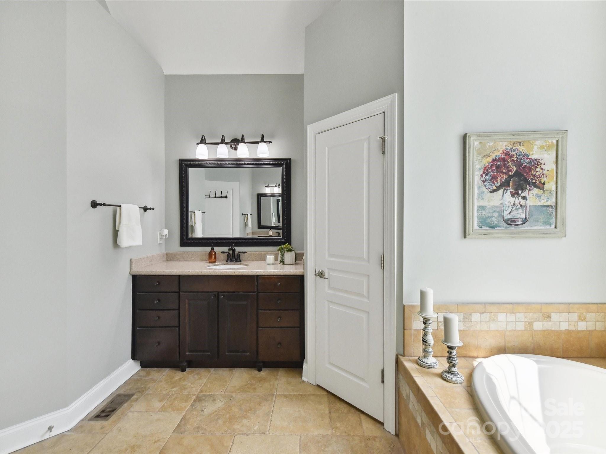 5955 Mountain Point Lane Property Photo 31