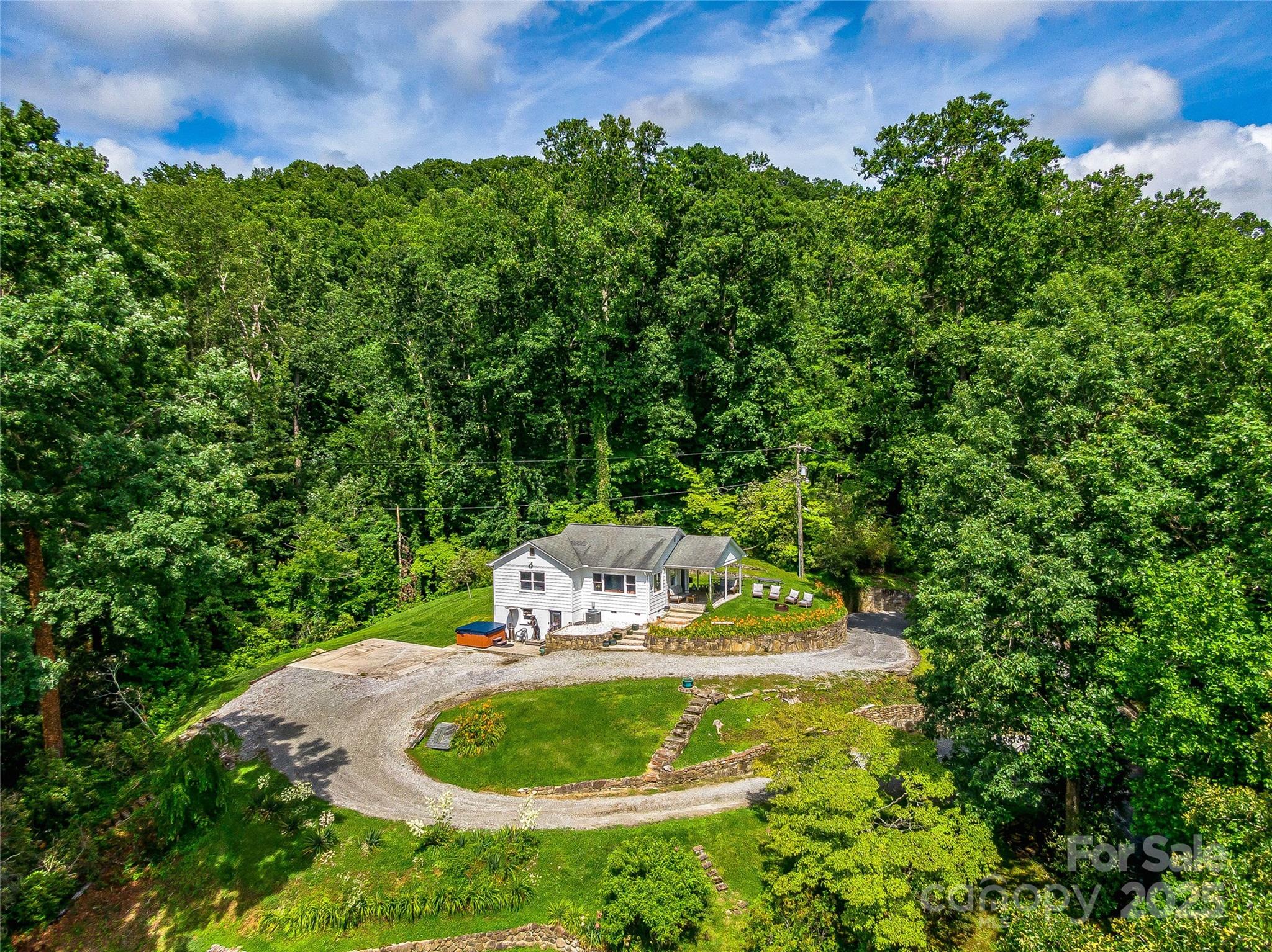 170 Twin Springs Road Property Photo 11