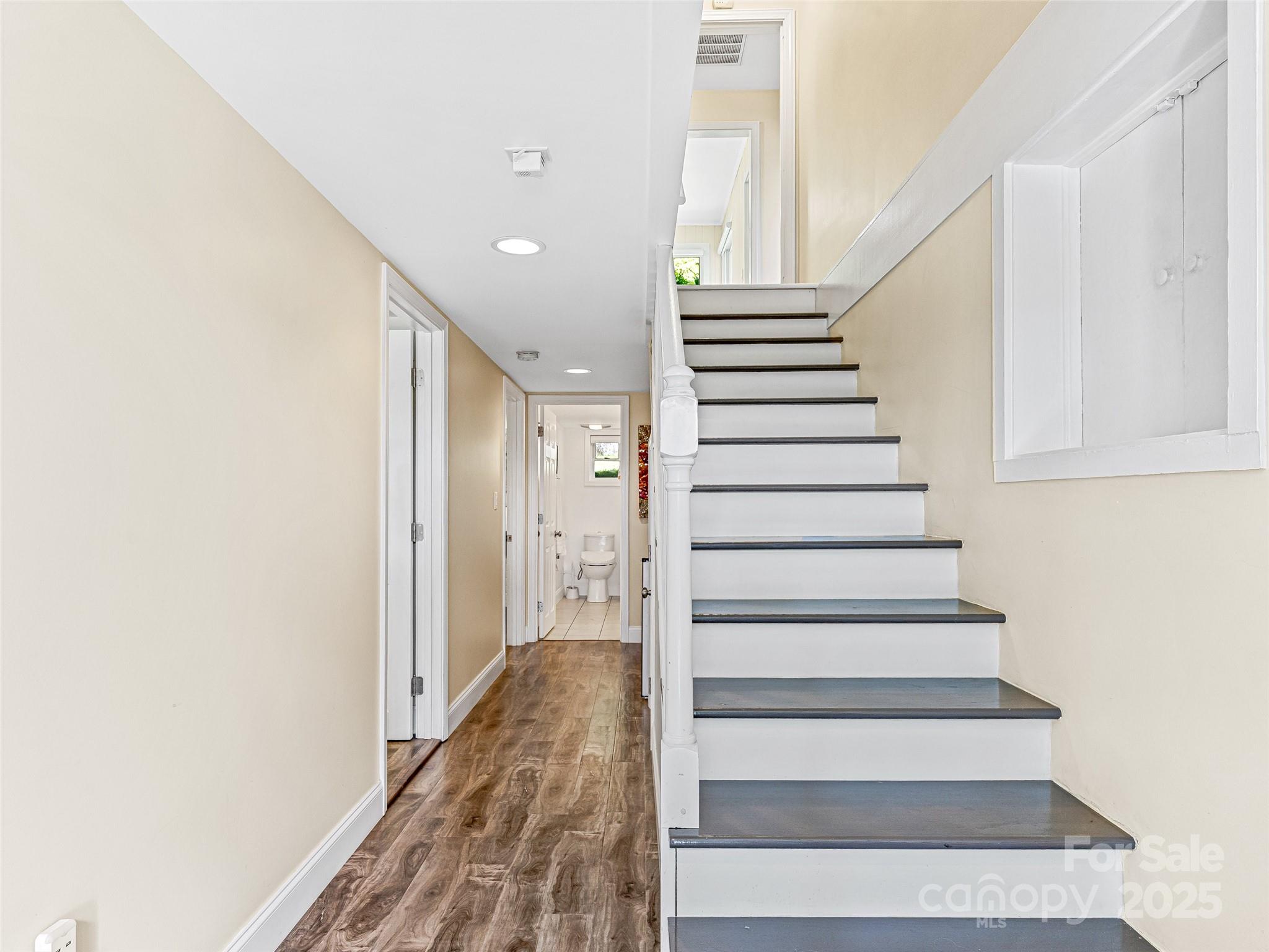 170 Twin Springs Road Property Photo 43